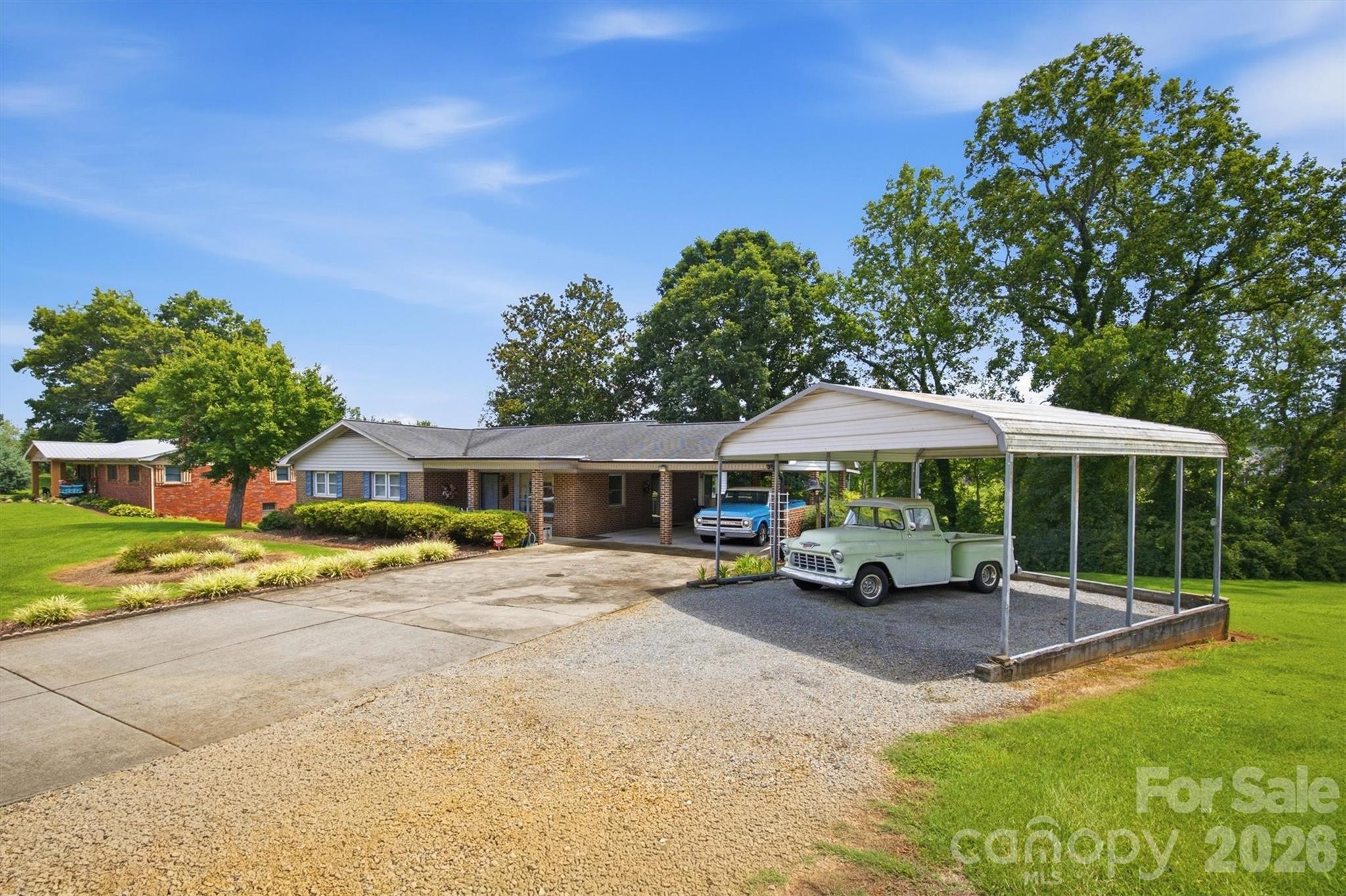 2711 Fairway Acres Circle Property Photo 24