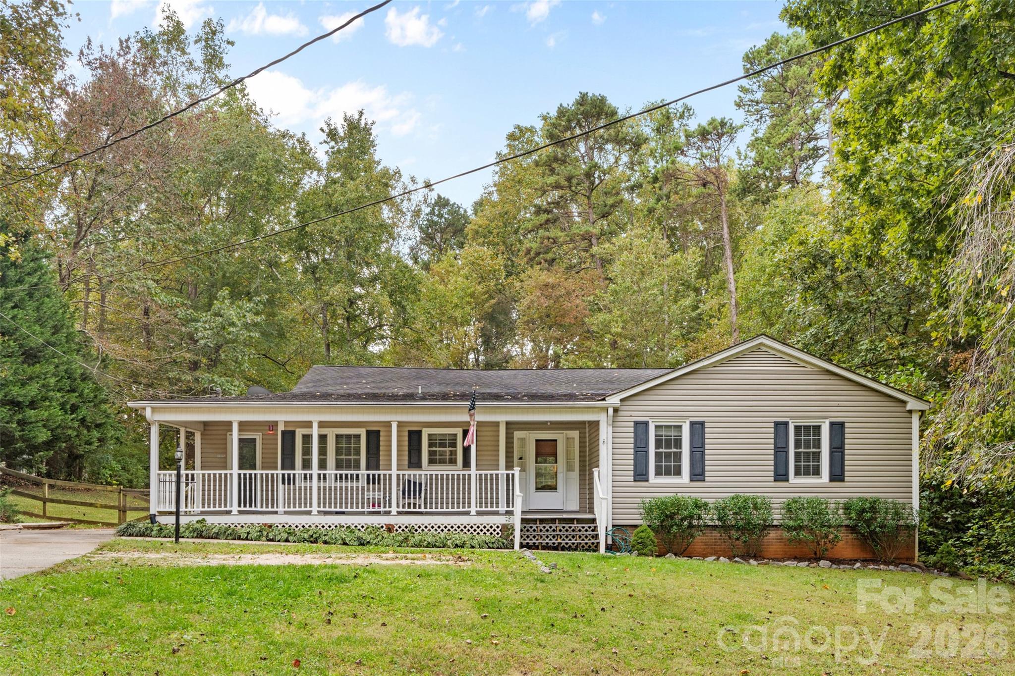 113 Sawtooth Lane Property Photo 1