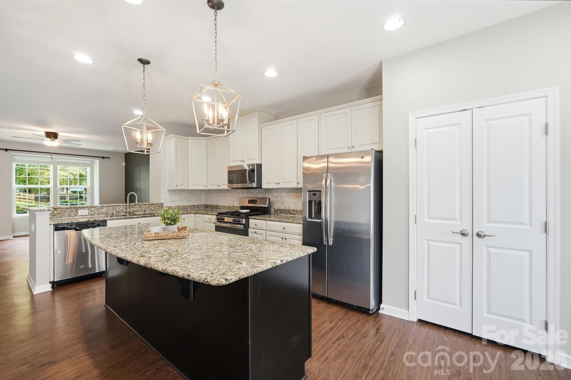 6564 Hasley Woods Drive Property Photo 1