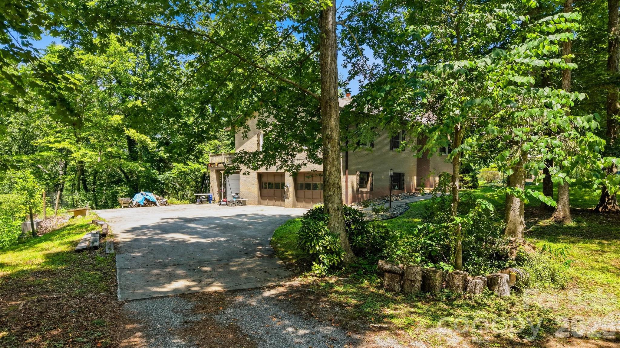 1924 Braswell Place Property Photo 31