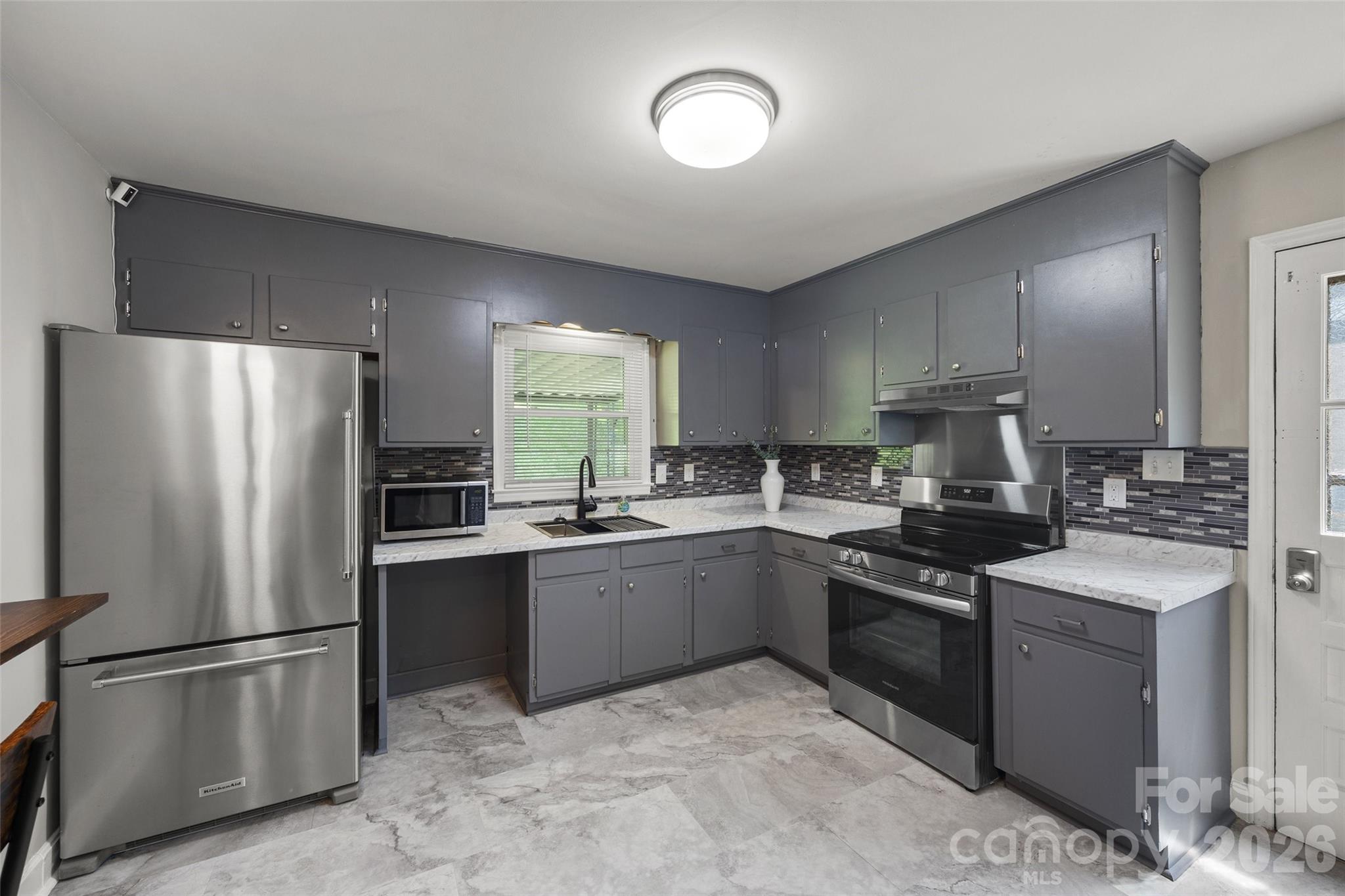 4448 Ridge Valley Drive Property Photo 8