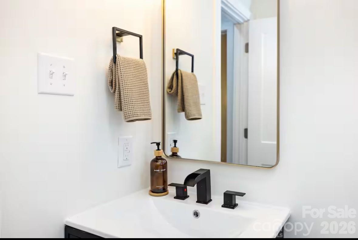 3445/3447 Tappan Place Property Photo 38