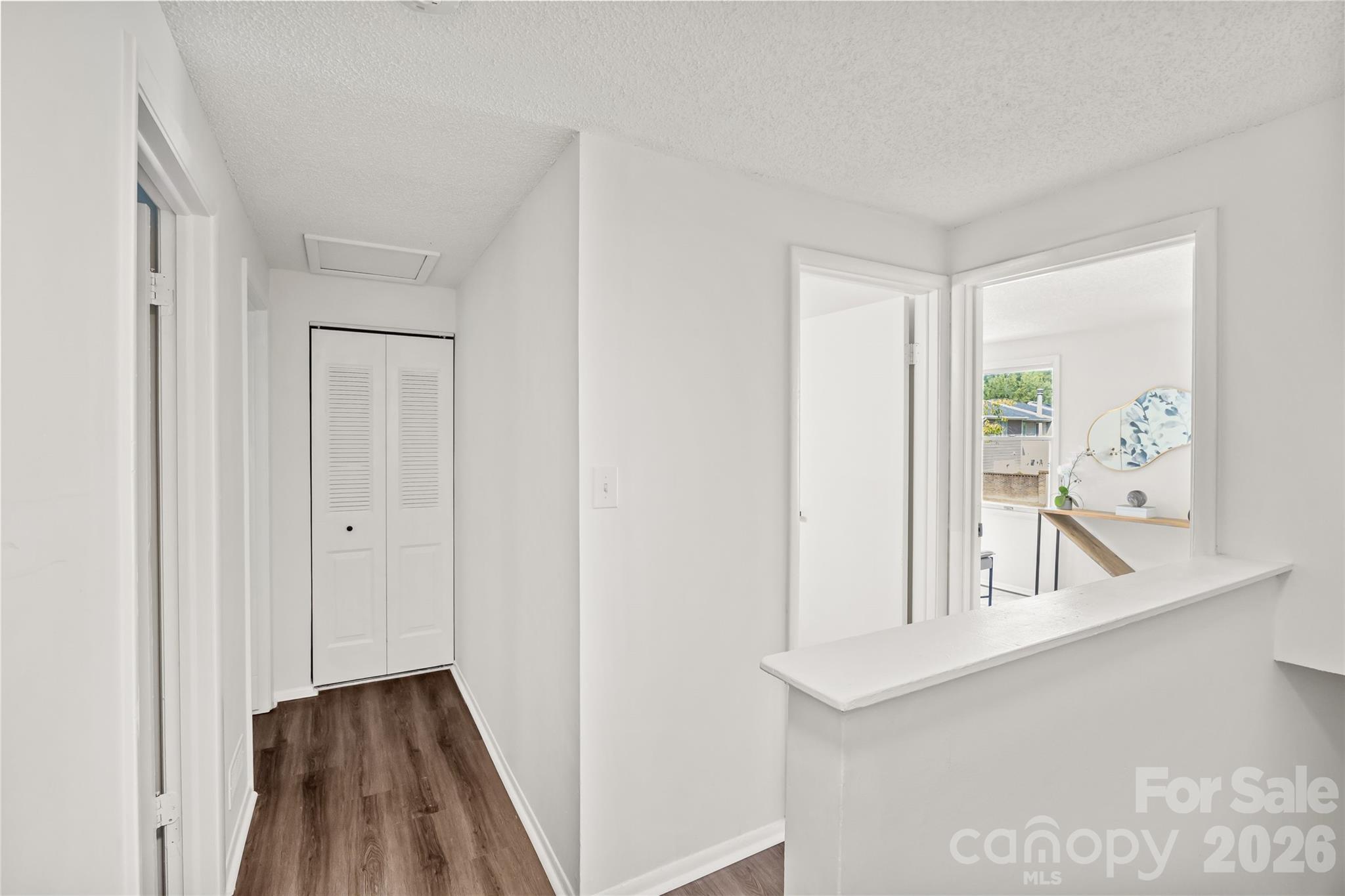 8254 Knights Bridge Road Property Photo 18