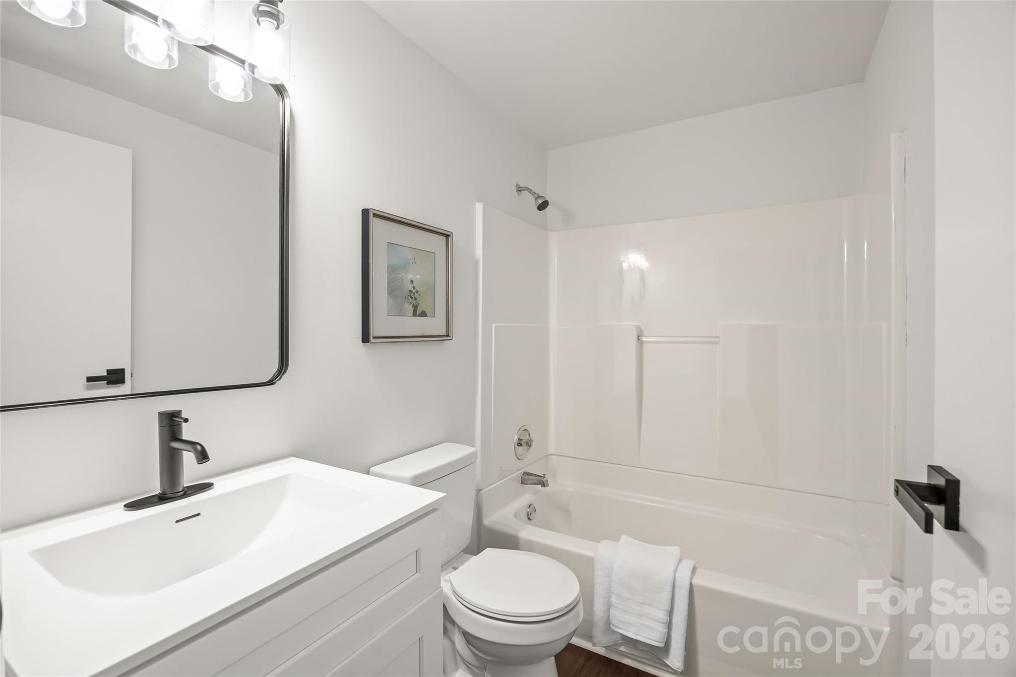 8254 Knights Bridge Road Property Photo 26