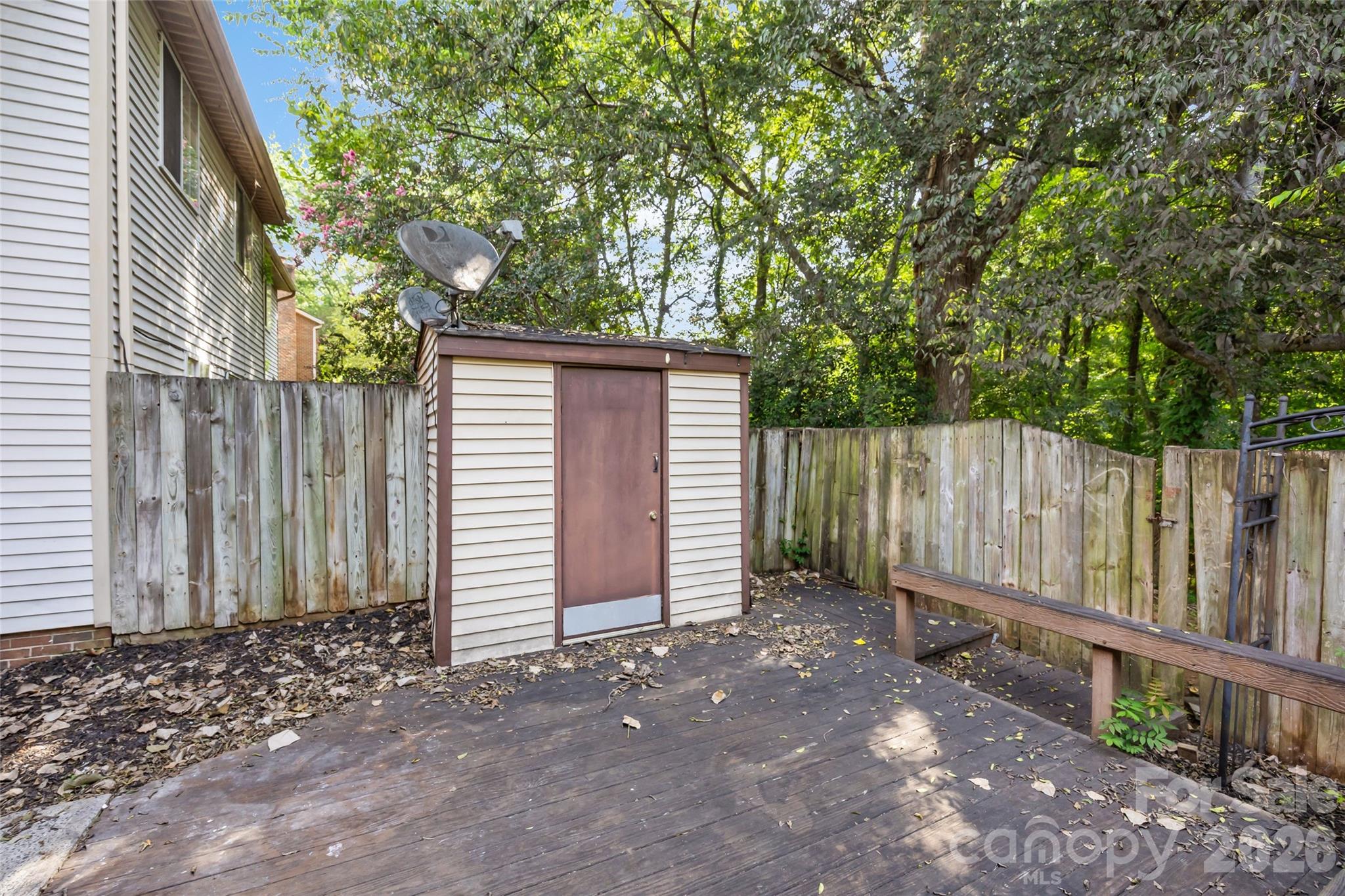 8254 Knights Bridge Road Property Photo 28