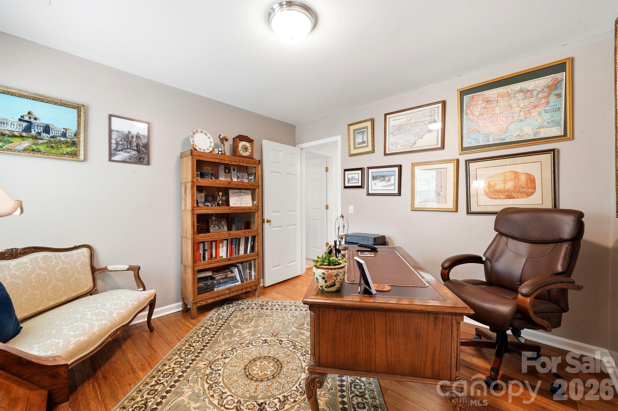 1347 Eisenhower Place Property Photo 21