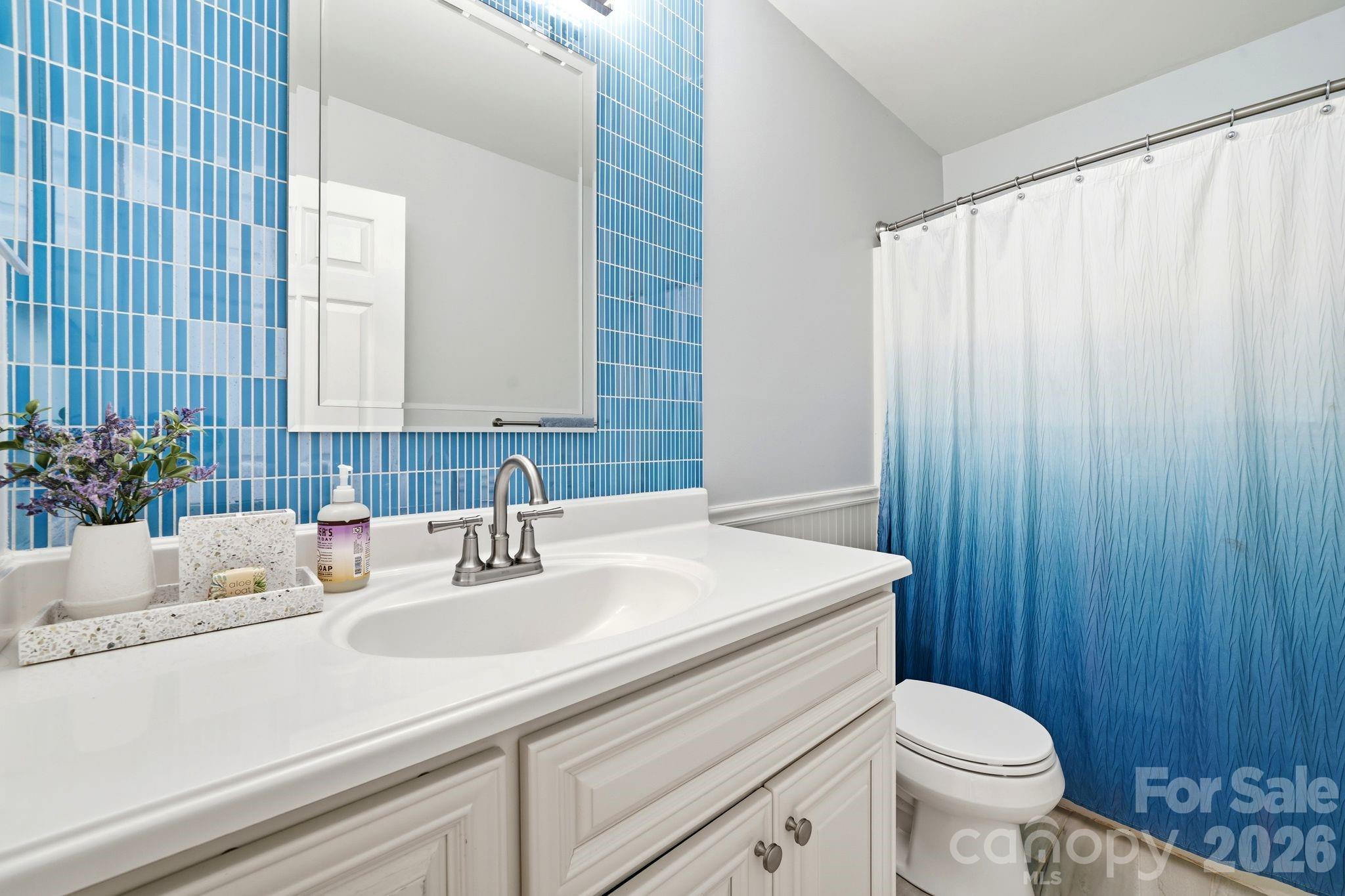 1347 Eisenhower Place Property Photo 23