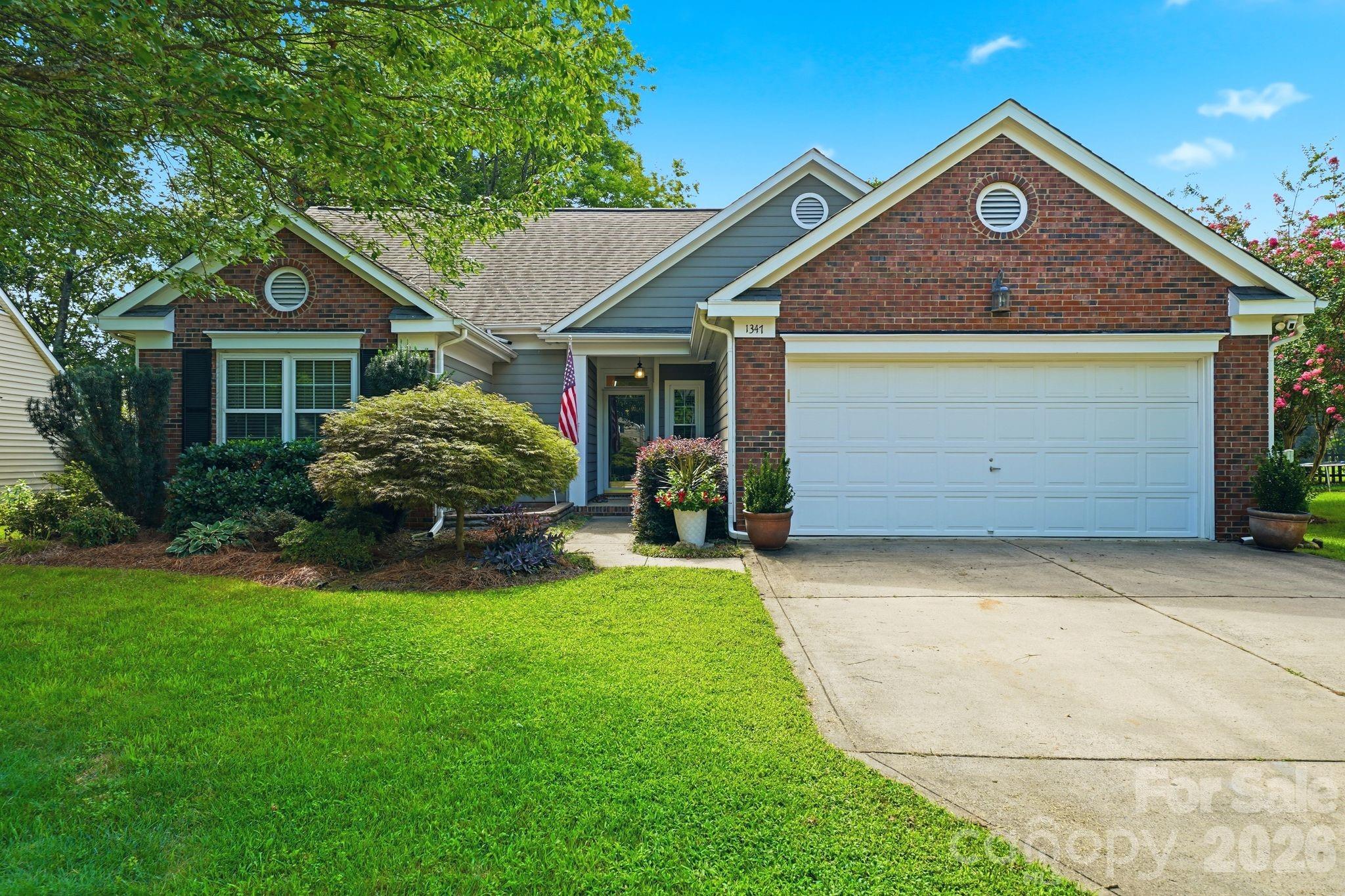 1347 Eisenhower Place Property Photo 29