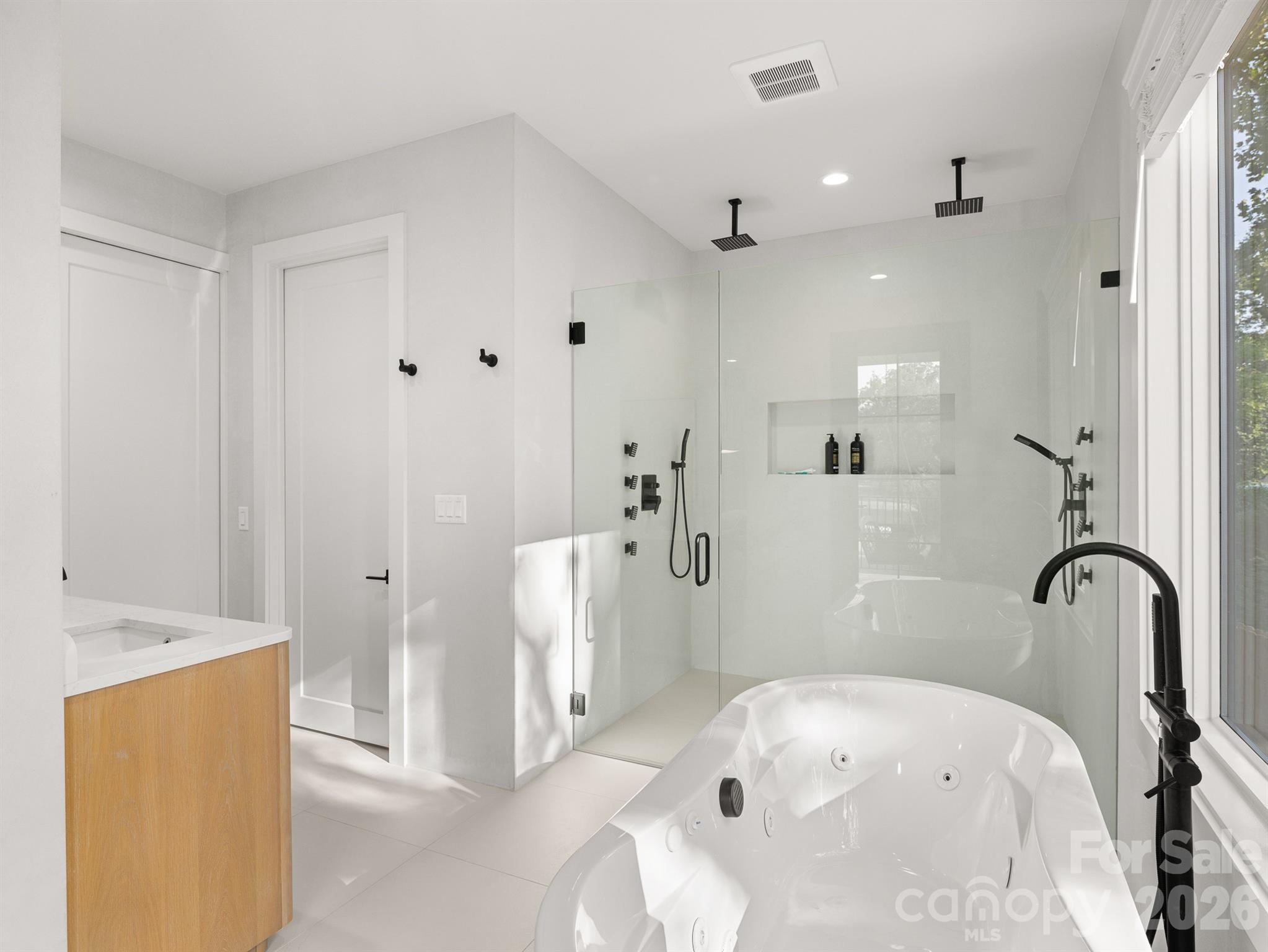 52 Klimovych Road Property Photo 21