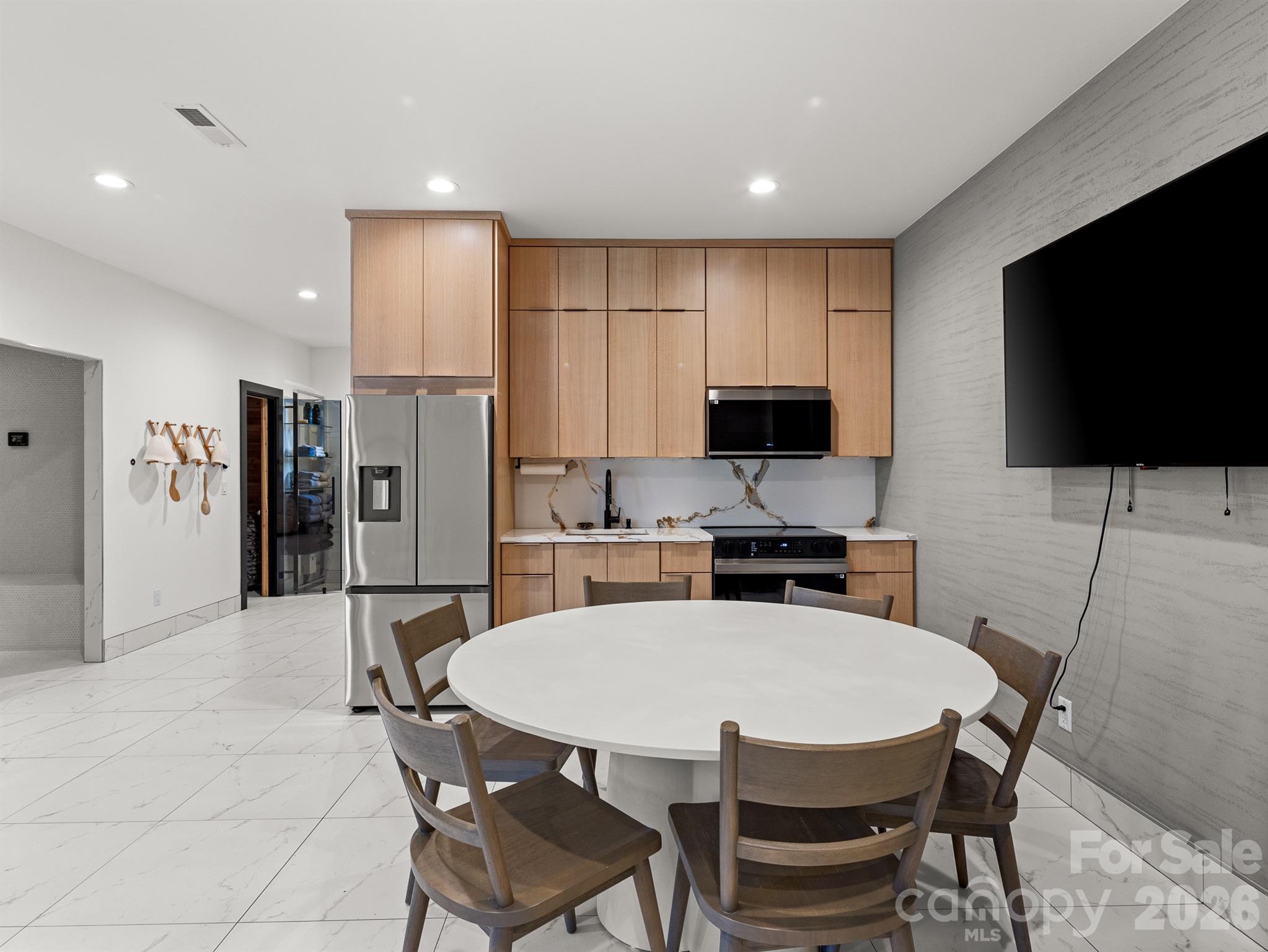 52 Klimovych Road Property Photo 34
