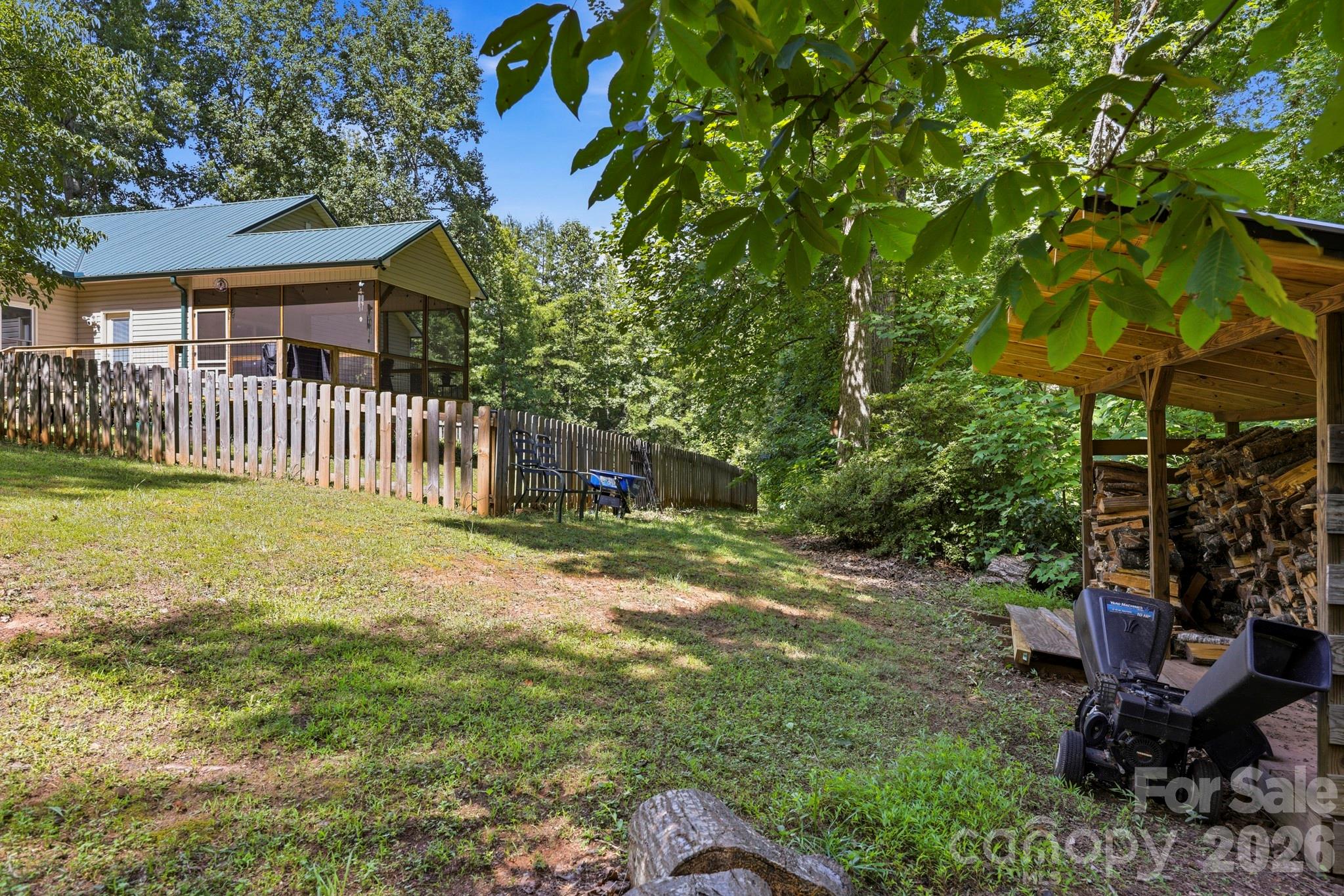 221 Willow Lakes Drive Property Photo 22