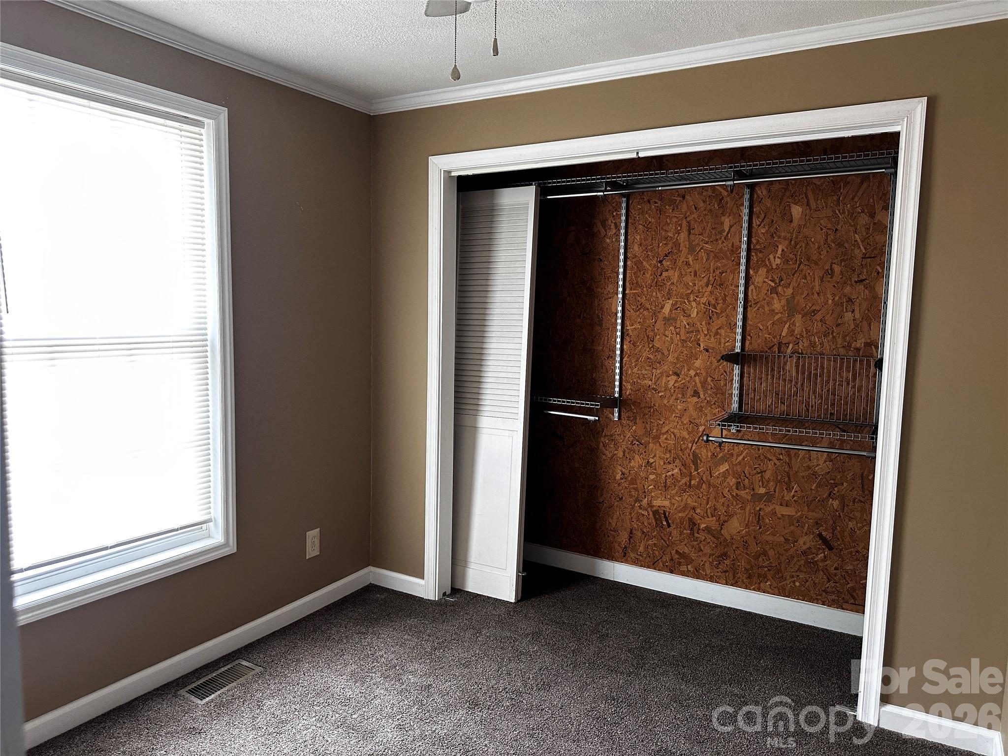2202 Brookview Avenue Property Photo 10