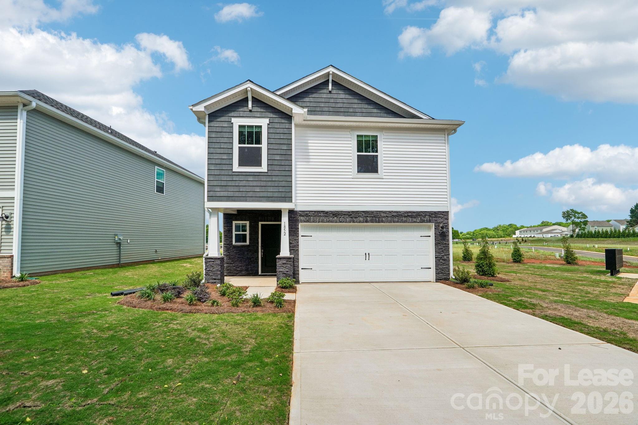 1852 Wrenley Drive Property Photo 1