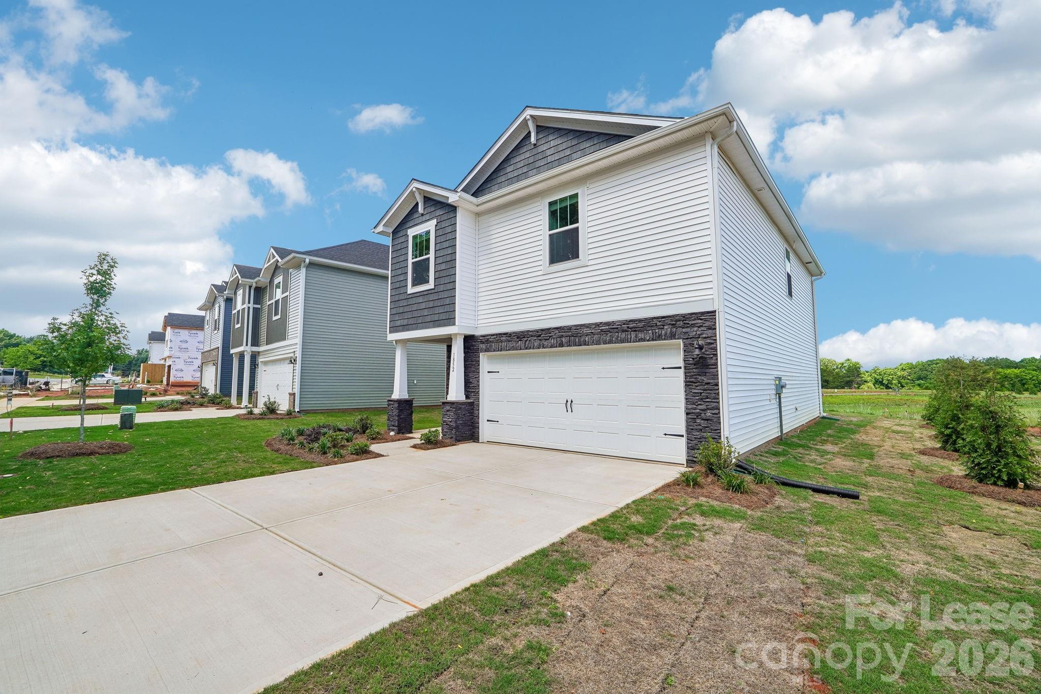 1852 Wrenley Drive Property Photo 6