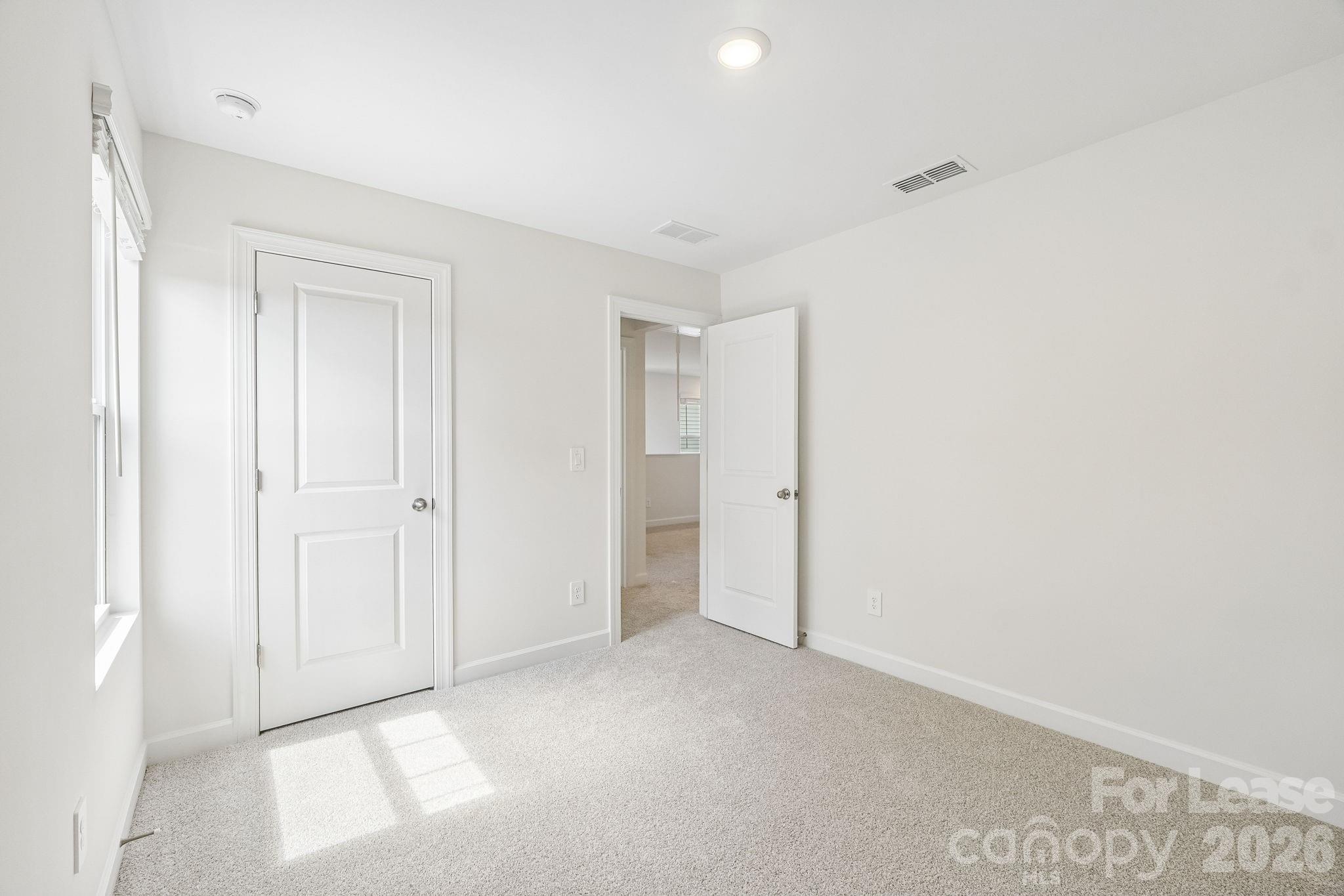 1852 Wrenley Drive Property Photo 24
