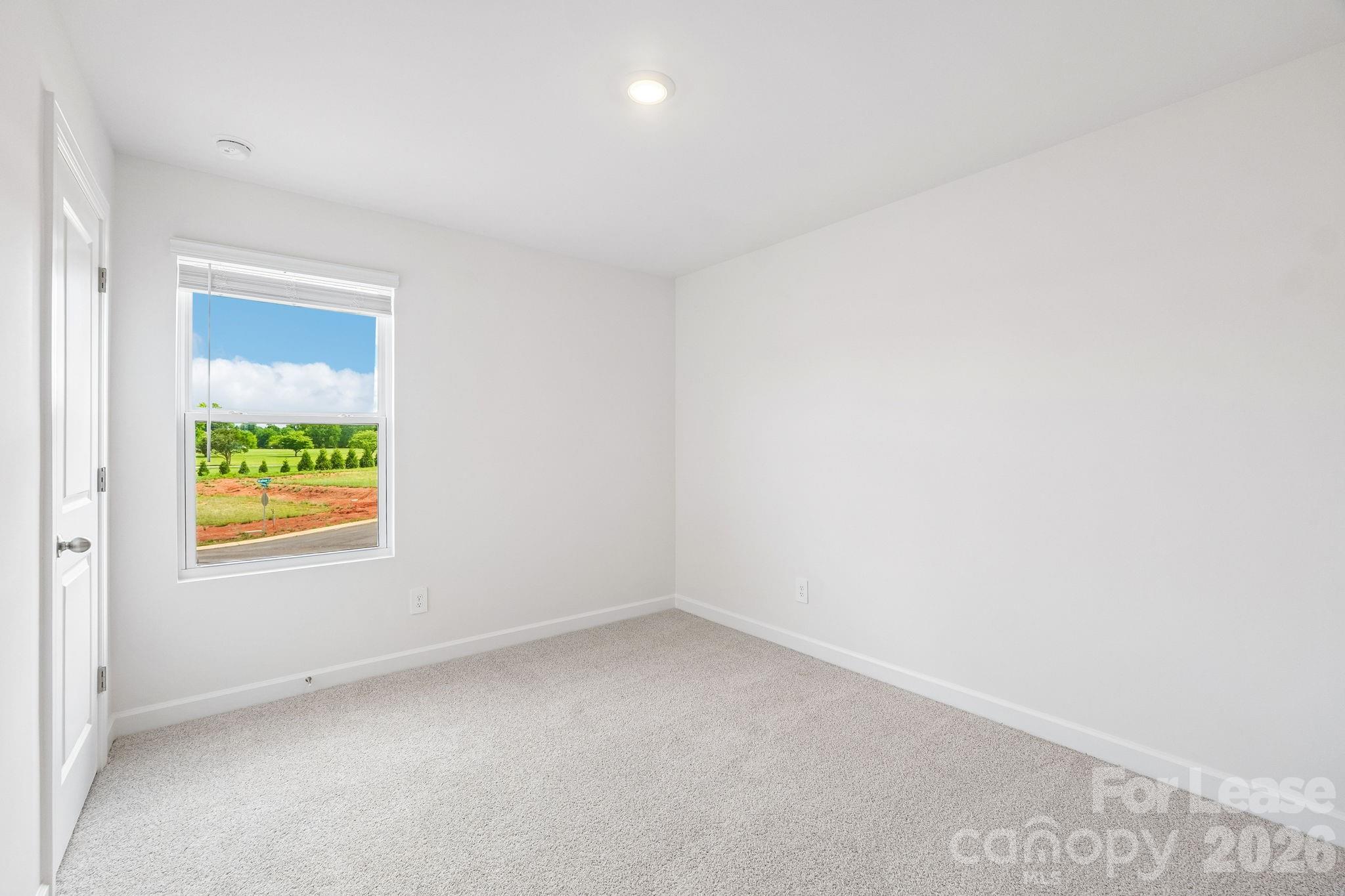 1852 Wrenley Drive Property Photo 26