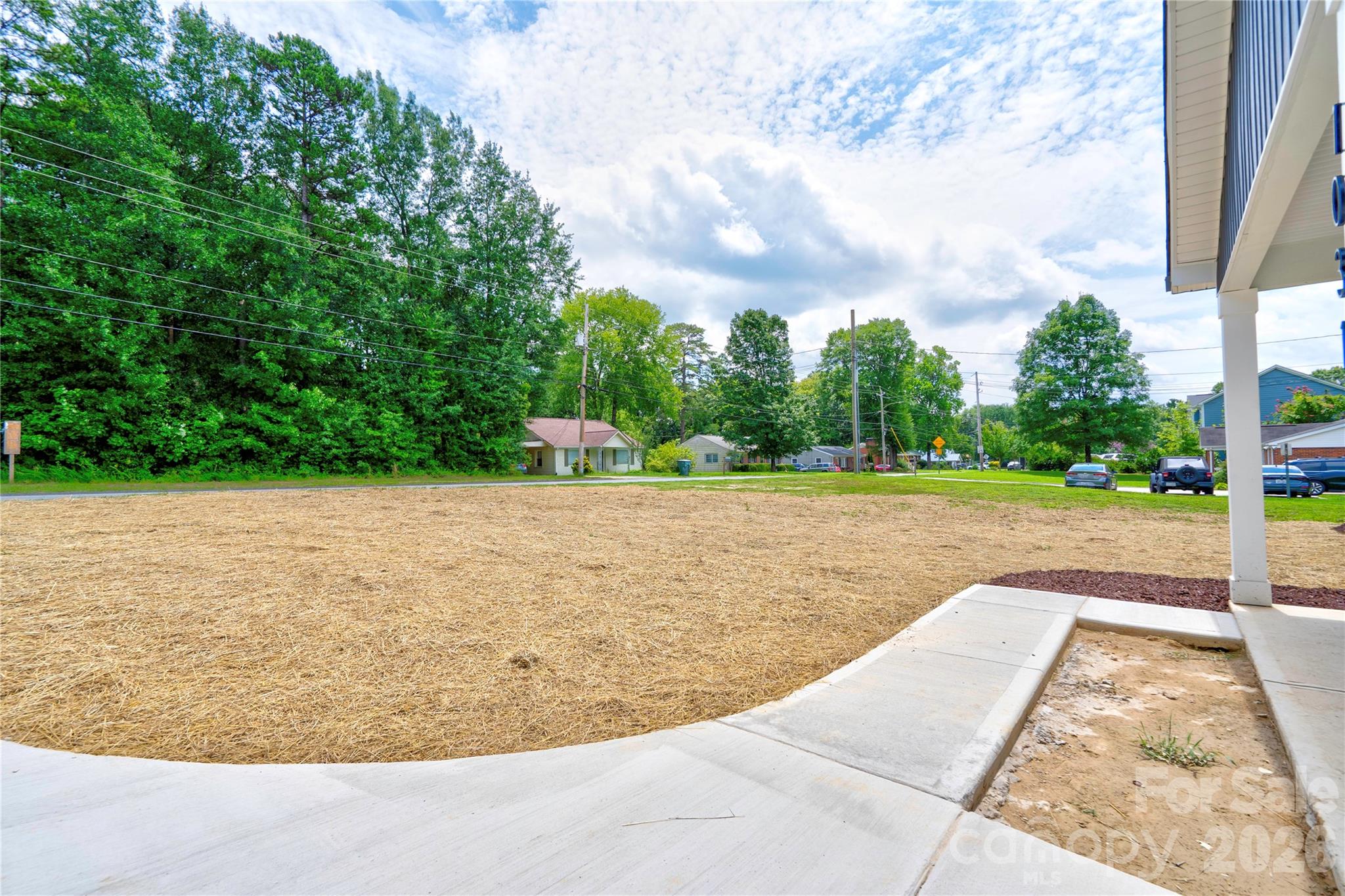1031 Laurel Lane Property Photo 8