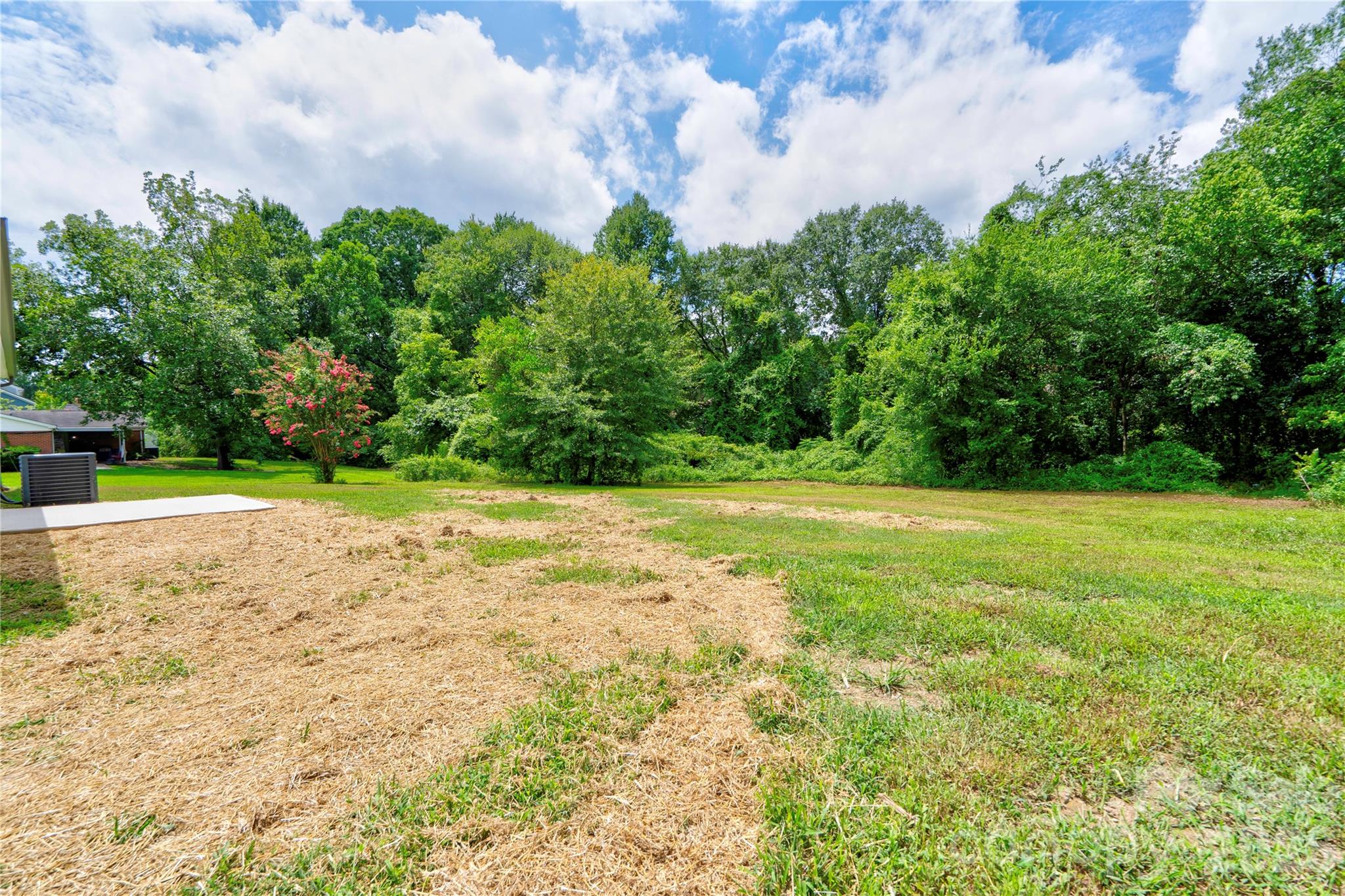 1031 Laurel Lane Property Photo 9