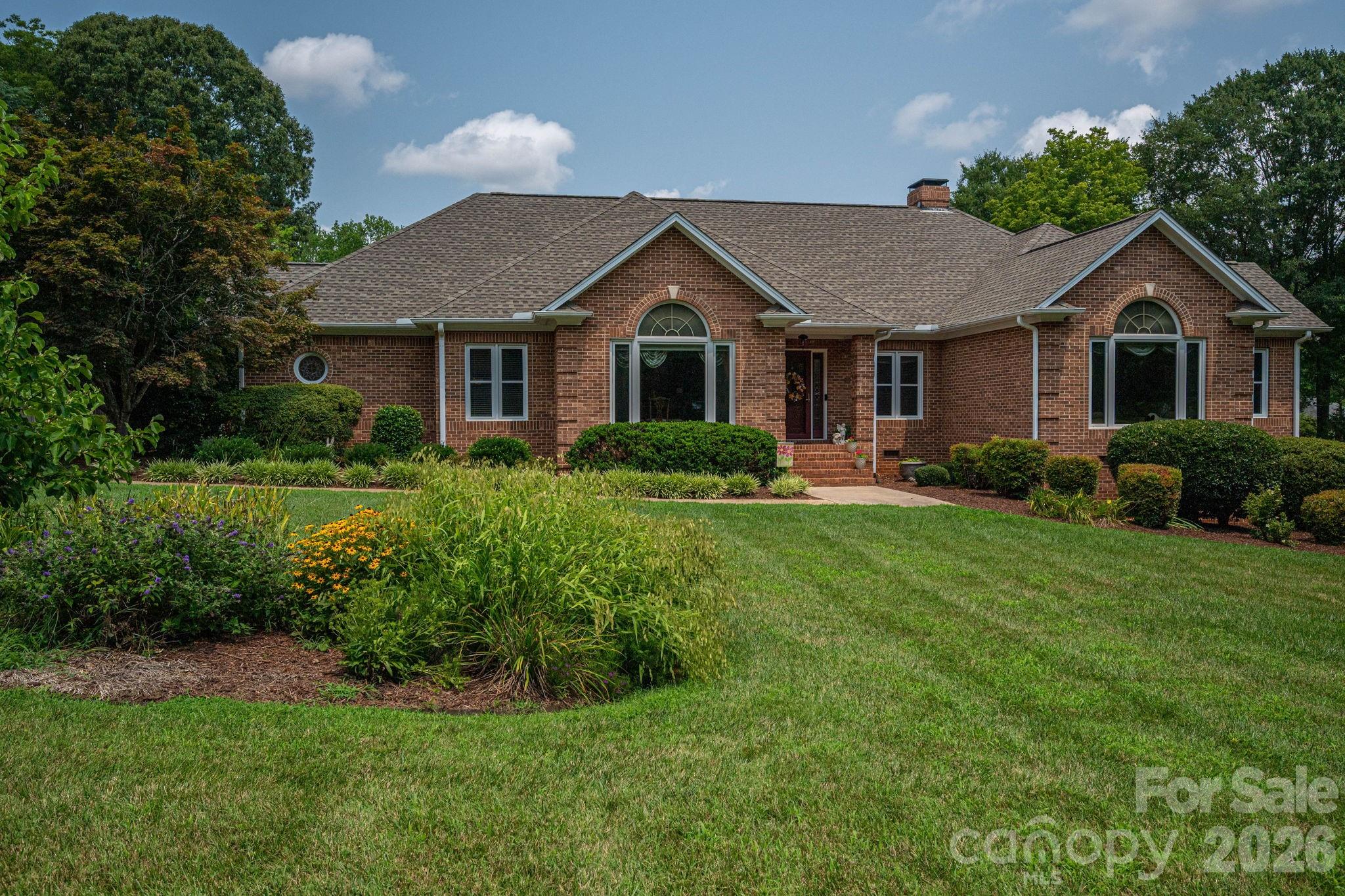 5023 Samuel Pinckney Drive Property Photo 1