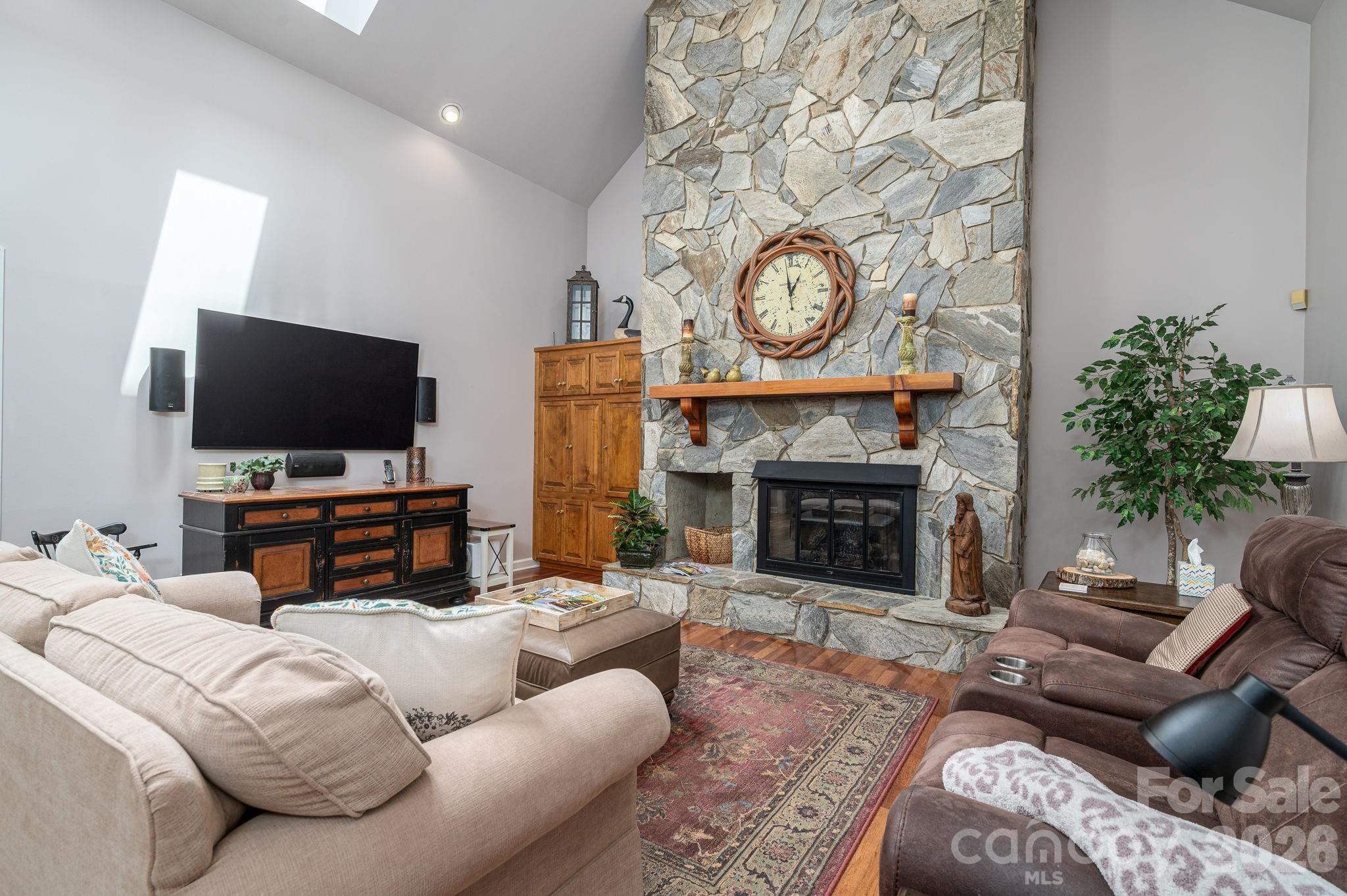 5023 Samuel Pinckney Drive Property Photo 8