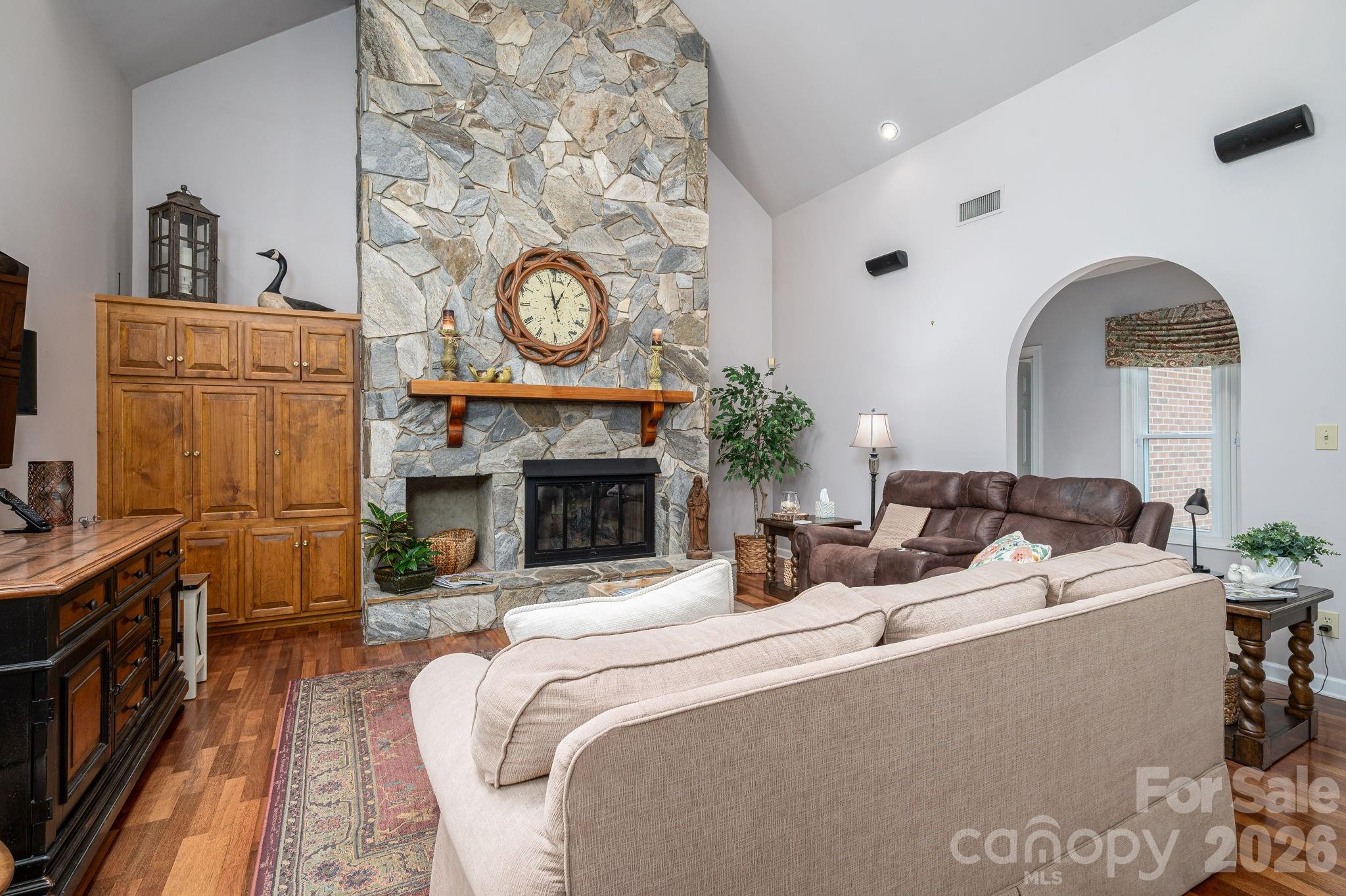 5023 Samuel Pinckney Drive Property Photo 9