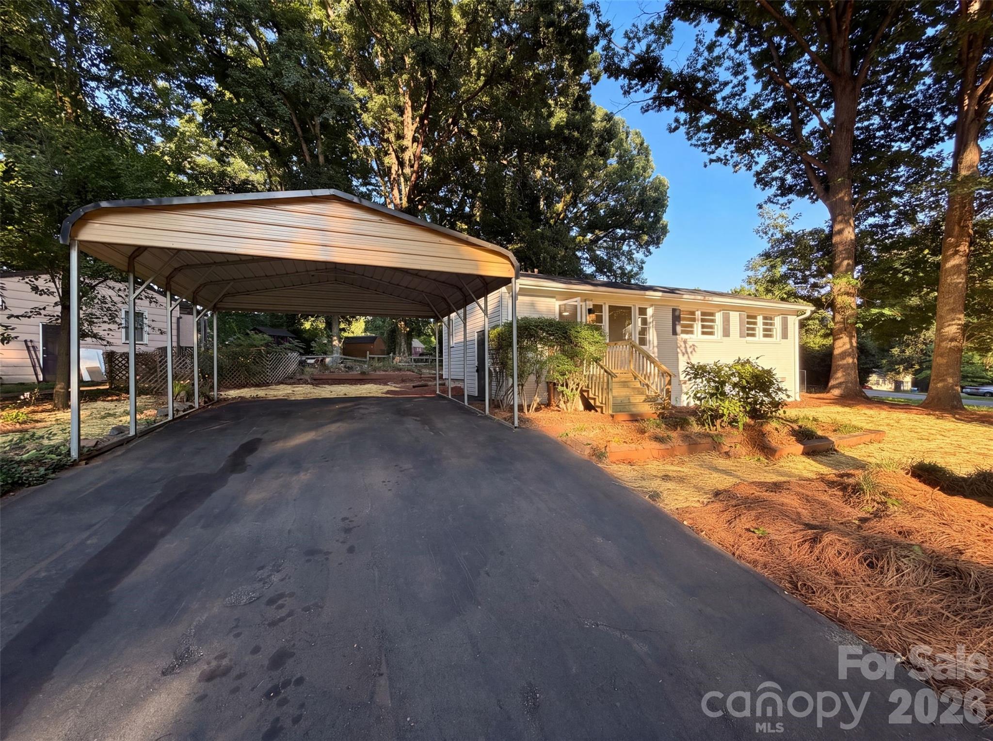 1933 Choyce Circle Property Photo 15
