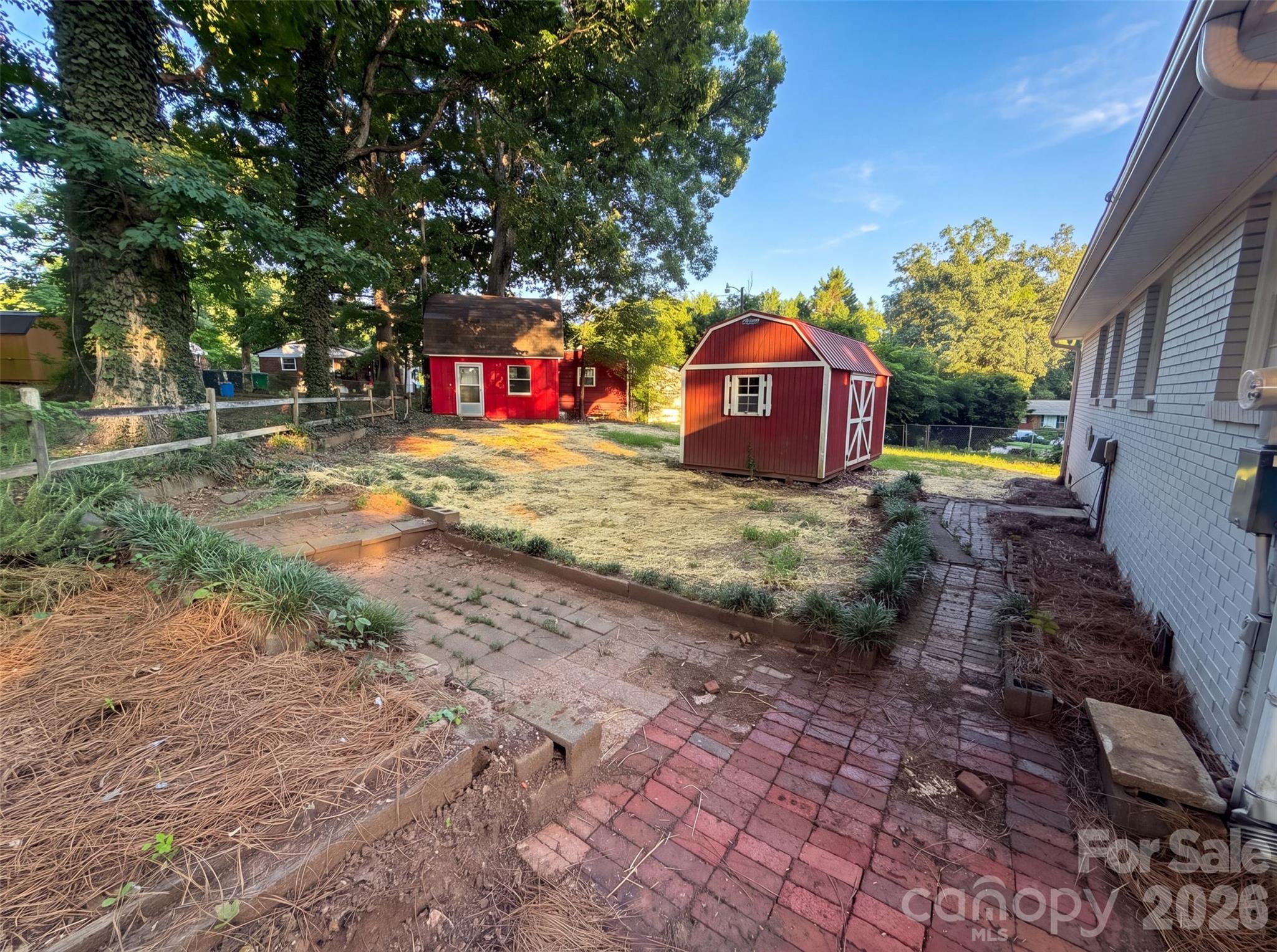 1933 Choyce Circle Property Photo 16
