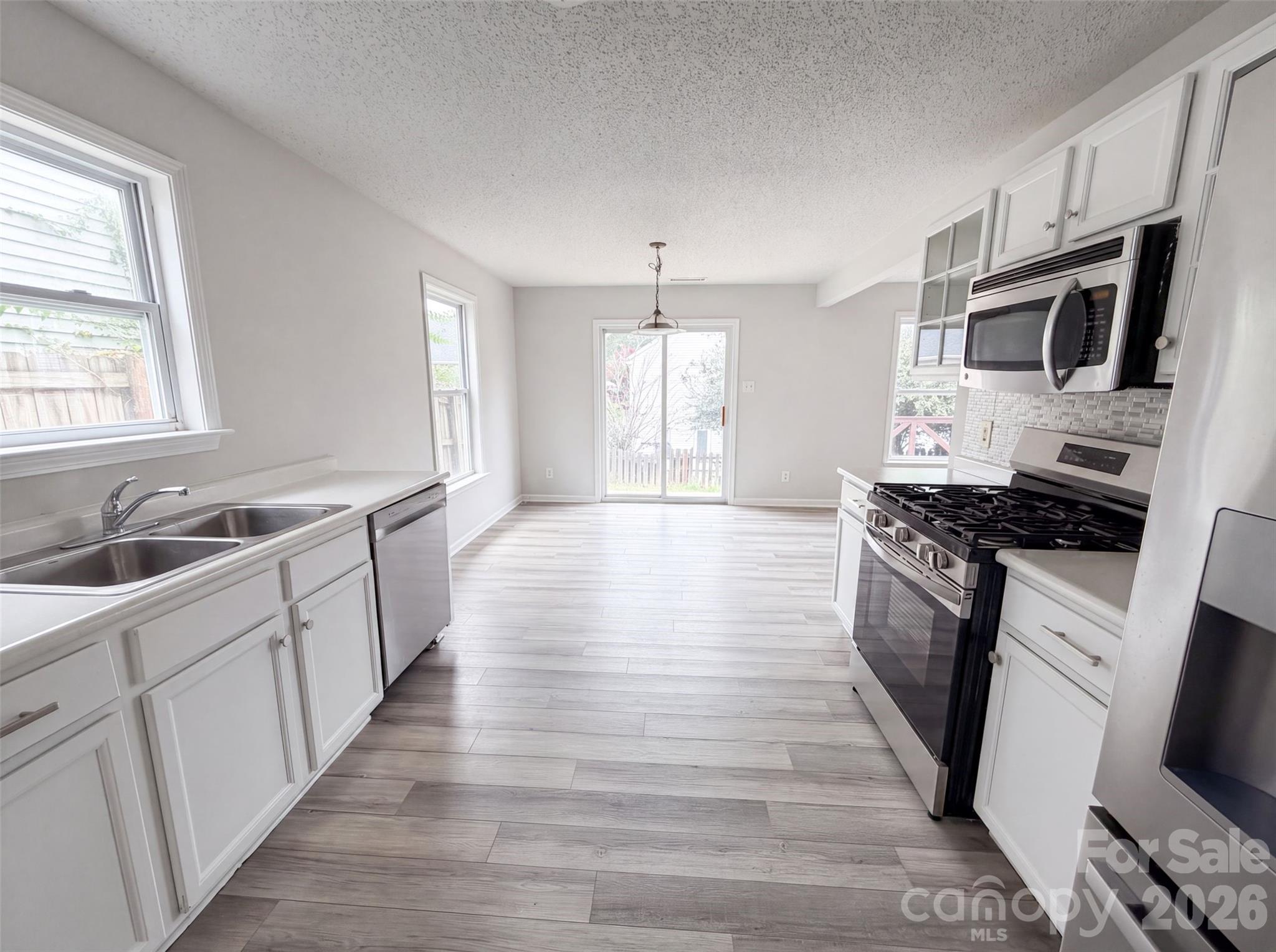 4468 Norfleet Street Property Photo 7