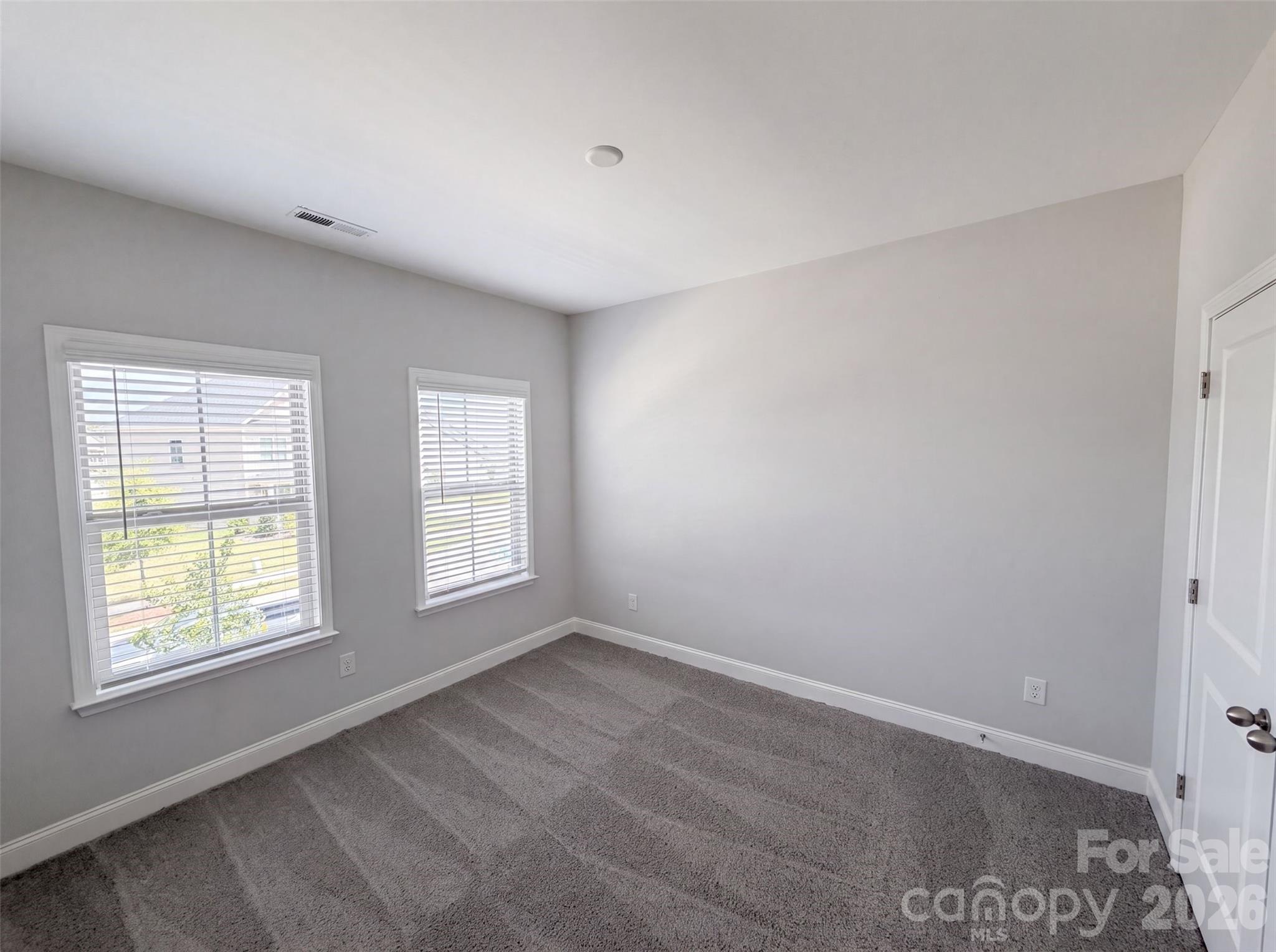 4273 Stream Dale Circle Property Photo 13