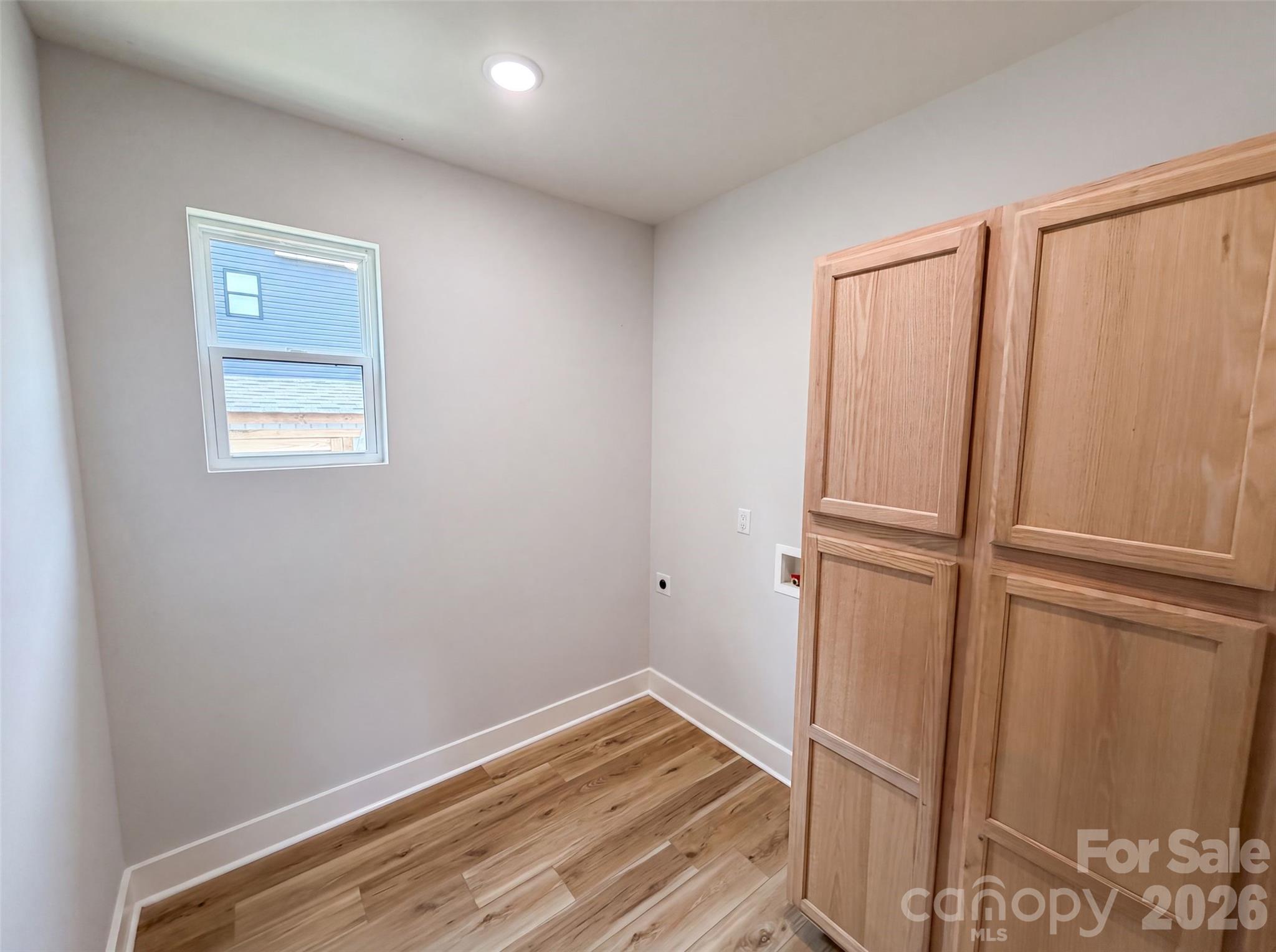 490 E 22nd Street Property Photo 12