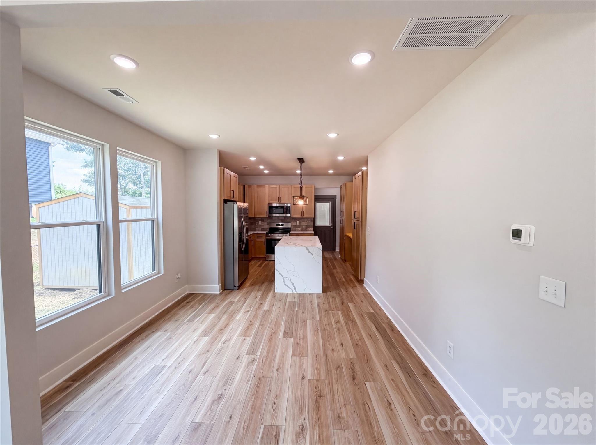 490 E 22nd Street Property Photo 14