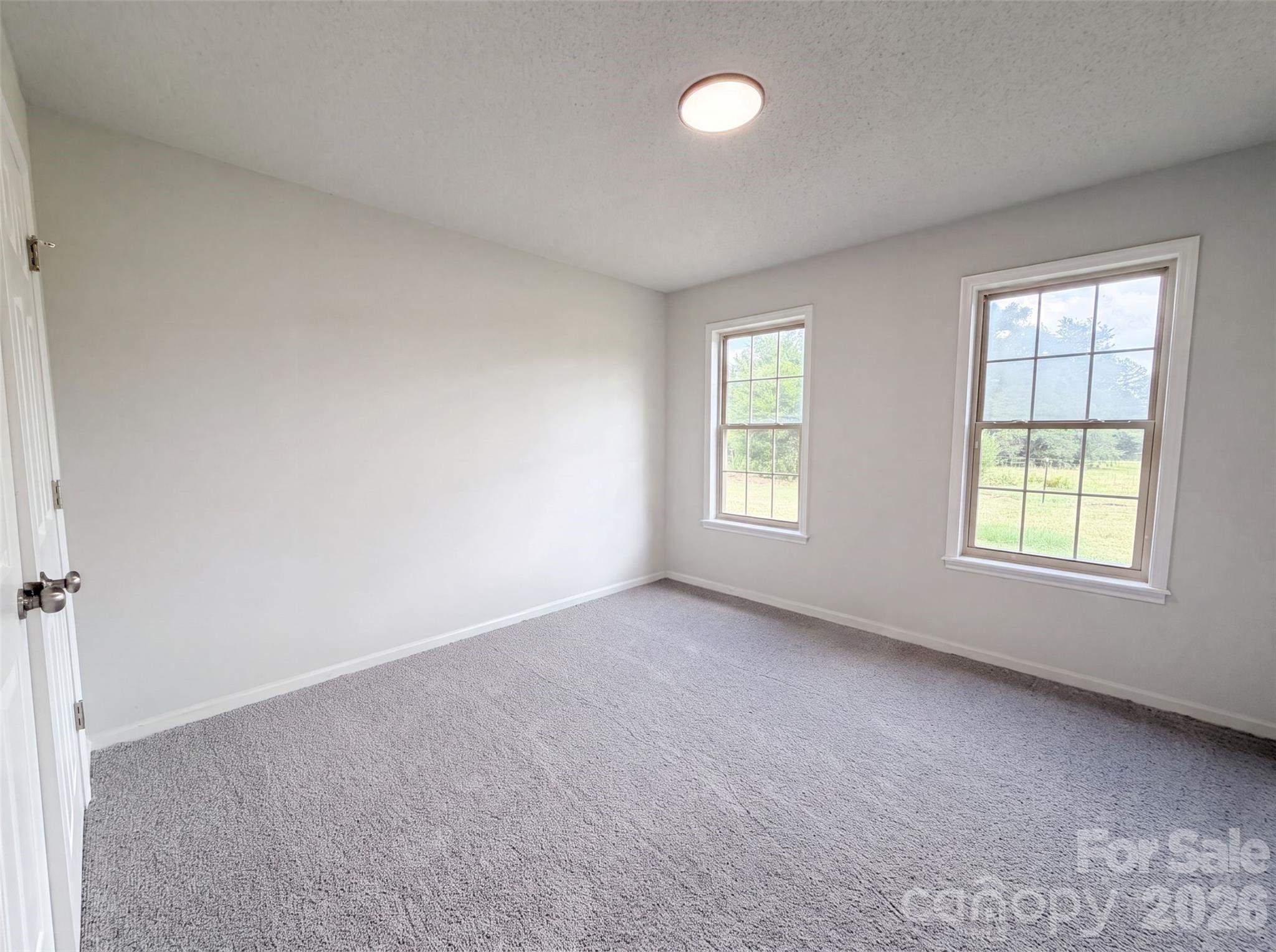 972 Darby Road Property Photo 10