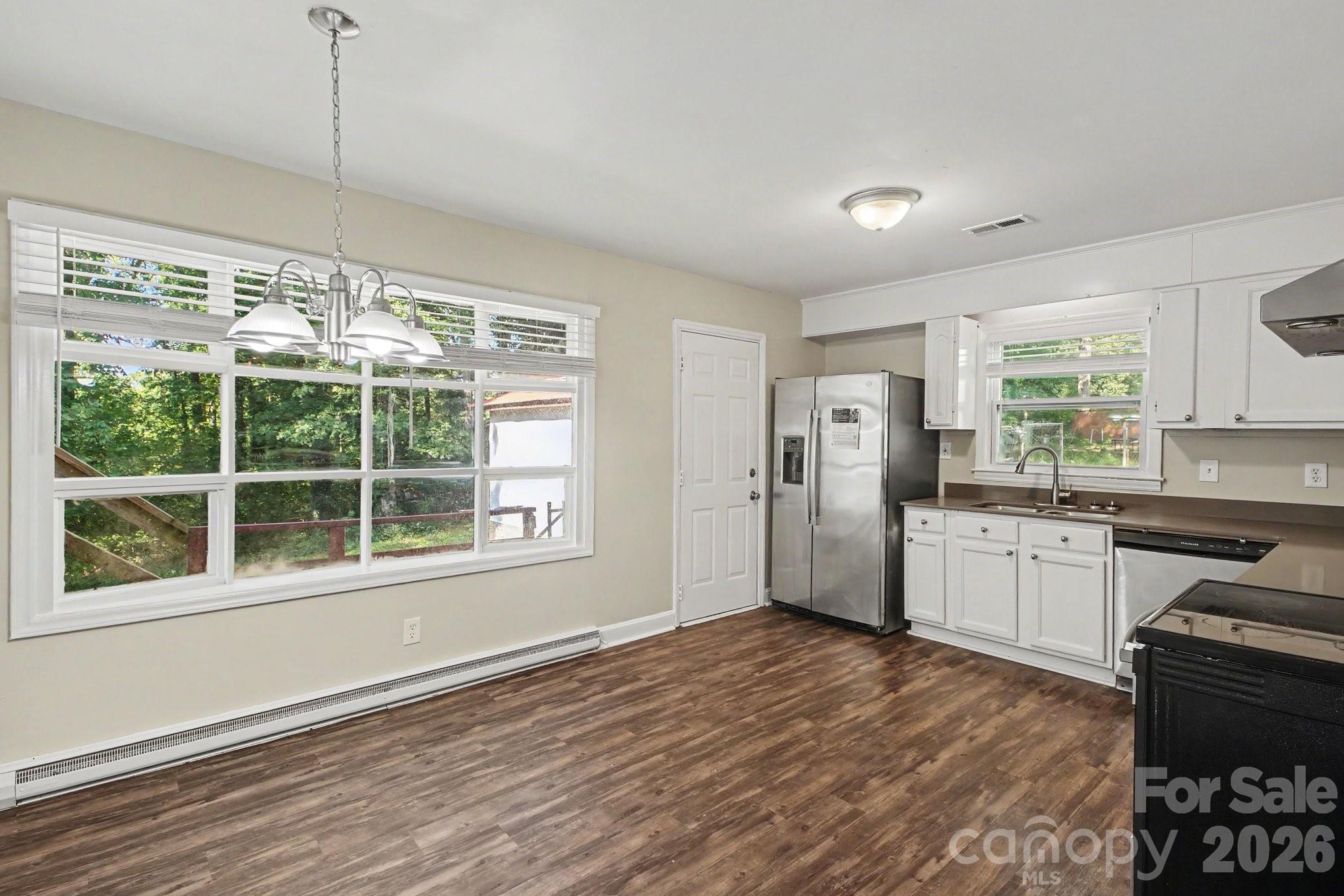 6209 Springfield Drive Property Photo 9