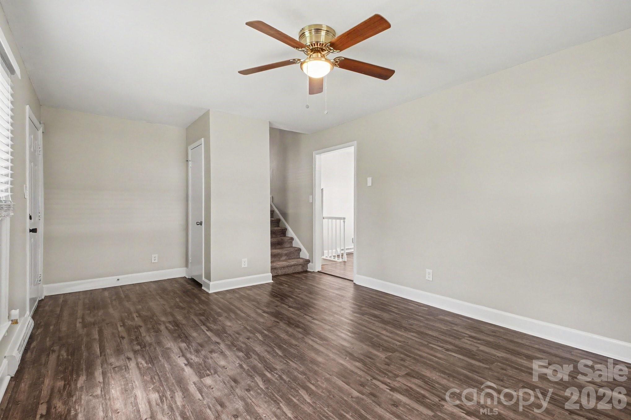 6209 Springfield Drive Property Photo 12