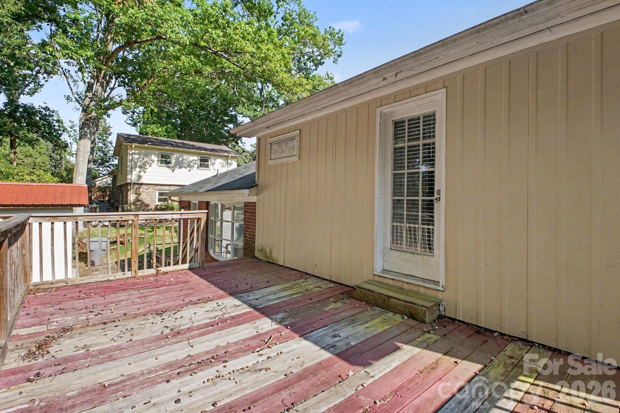 6209 Springfield Drive Property Photo 25