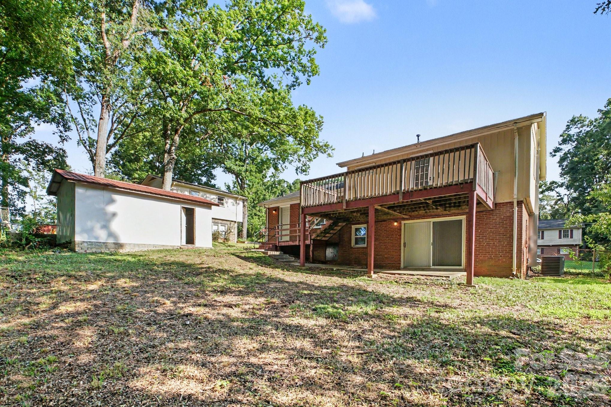 6209 Springfield Drive Property Photo 27