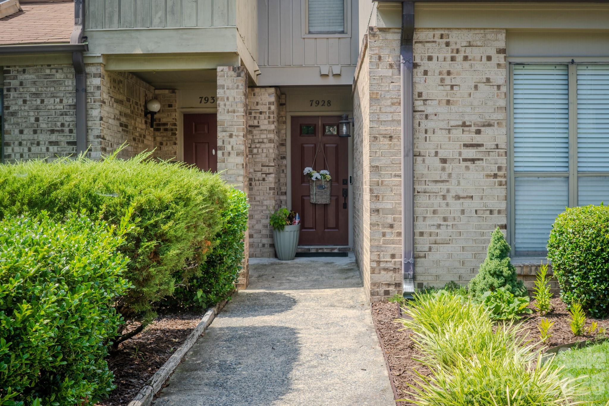 7928 Charter Oak Lane 47