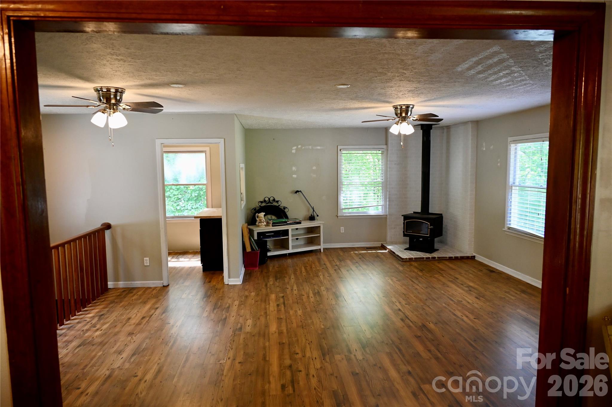 3166 Holly Road Property Photo 10
