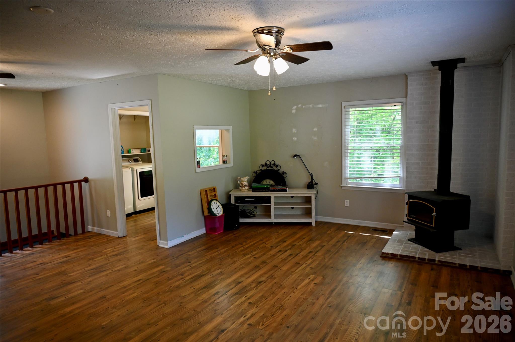 3166 Holly Road Property Photo 13
