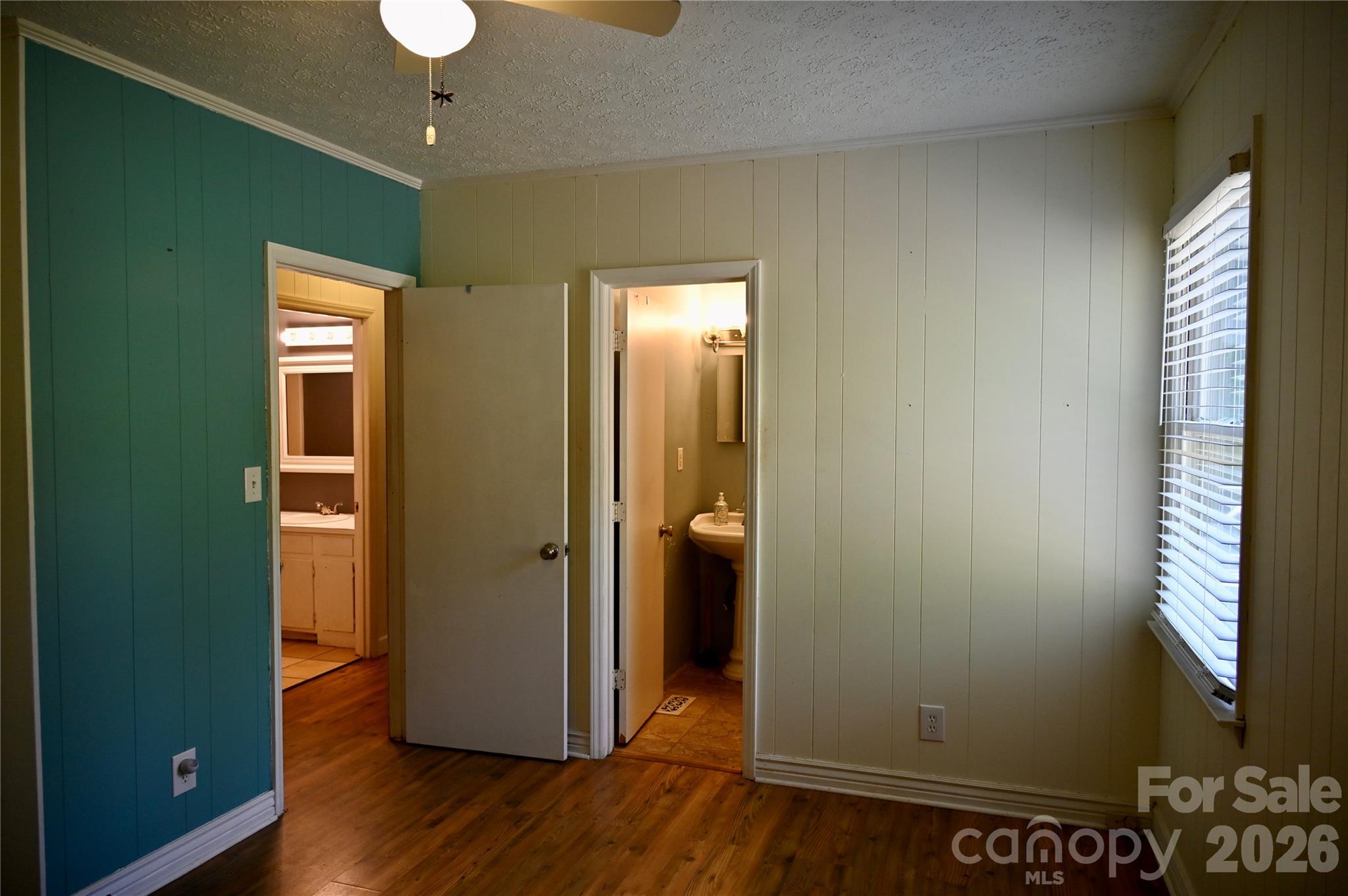 3166 Holly Road Property Photo 17
