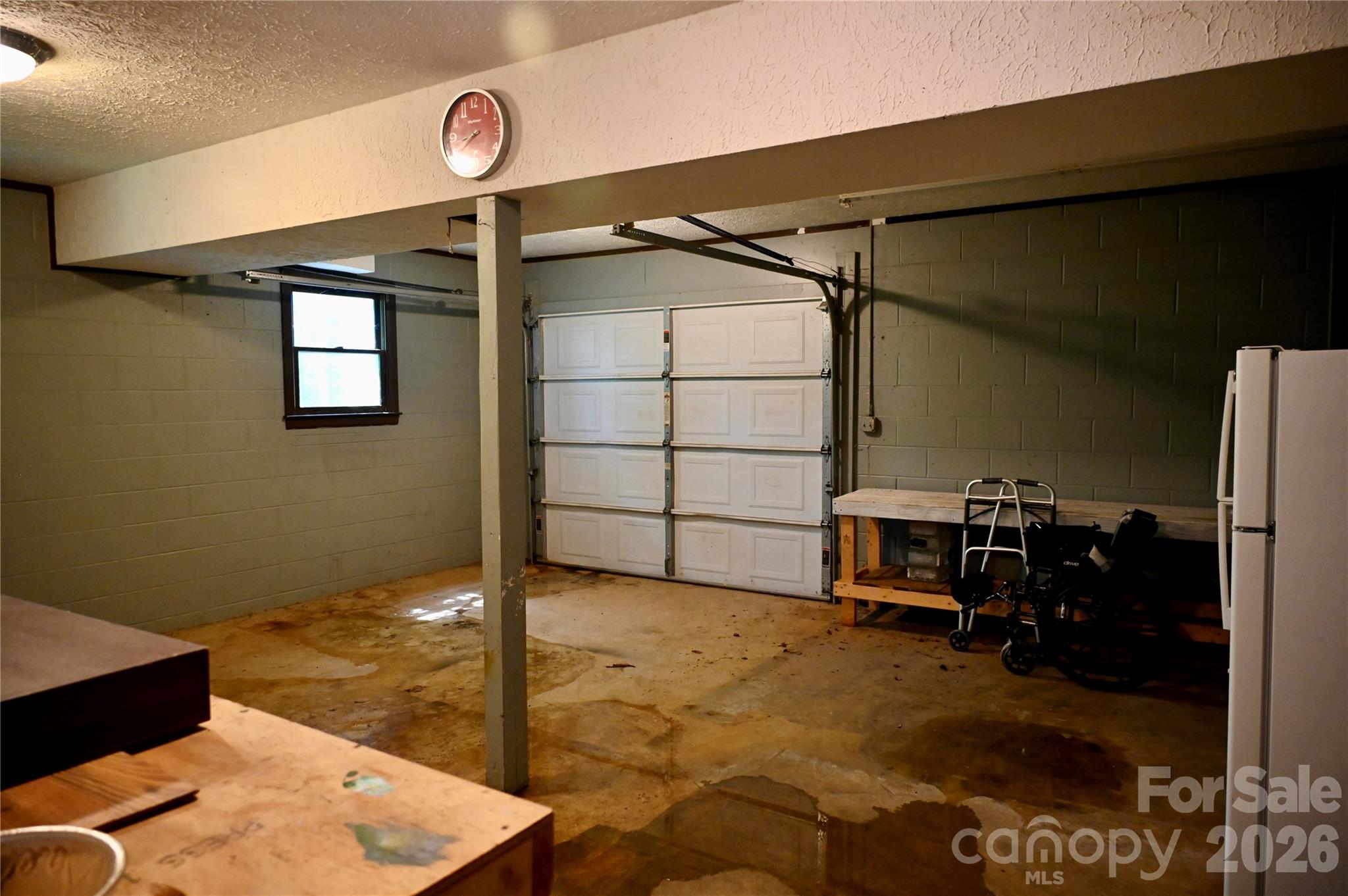3166 Holly Road Property Photo 28