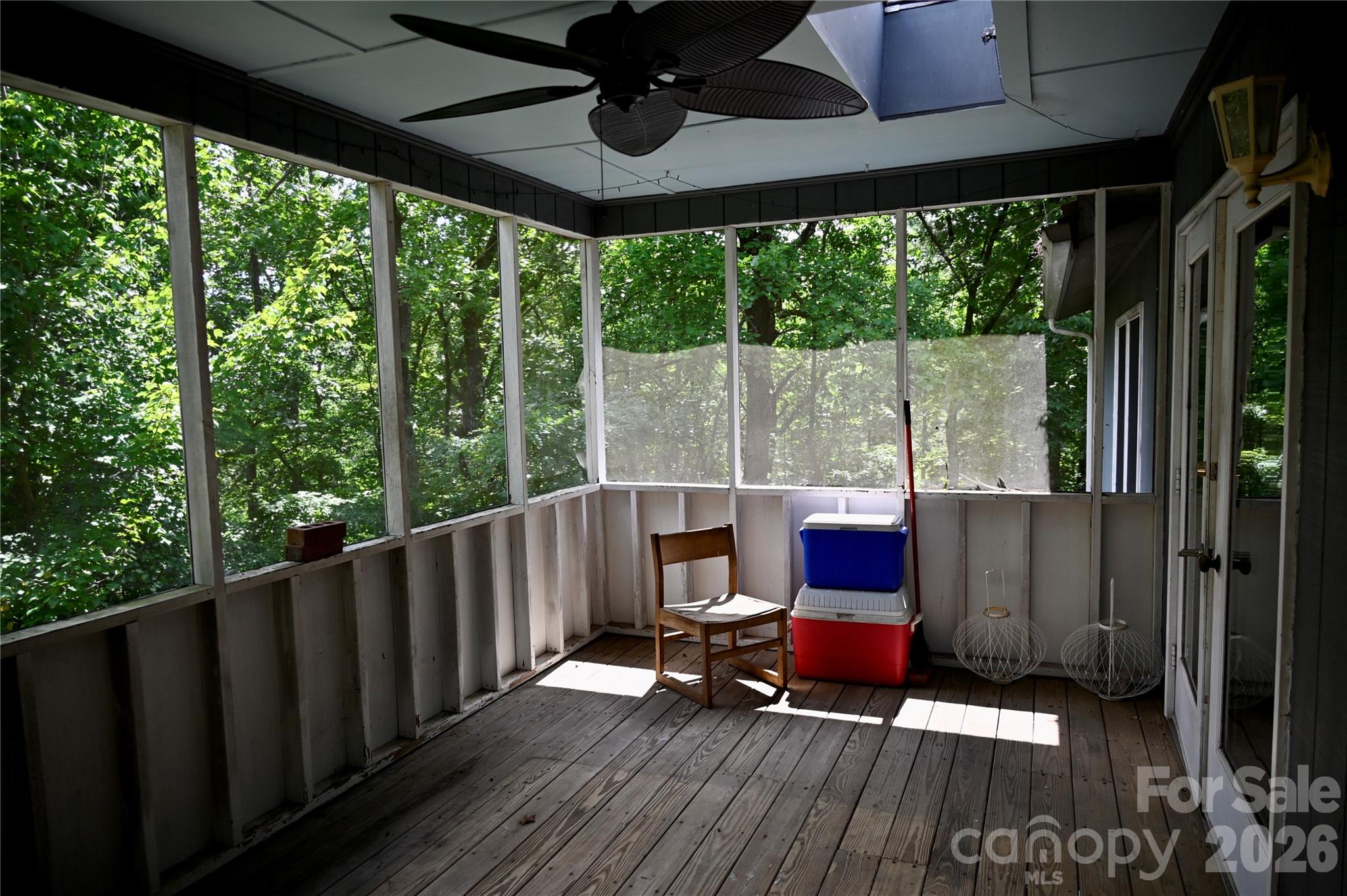 3166 Holly Road Property Photo 32