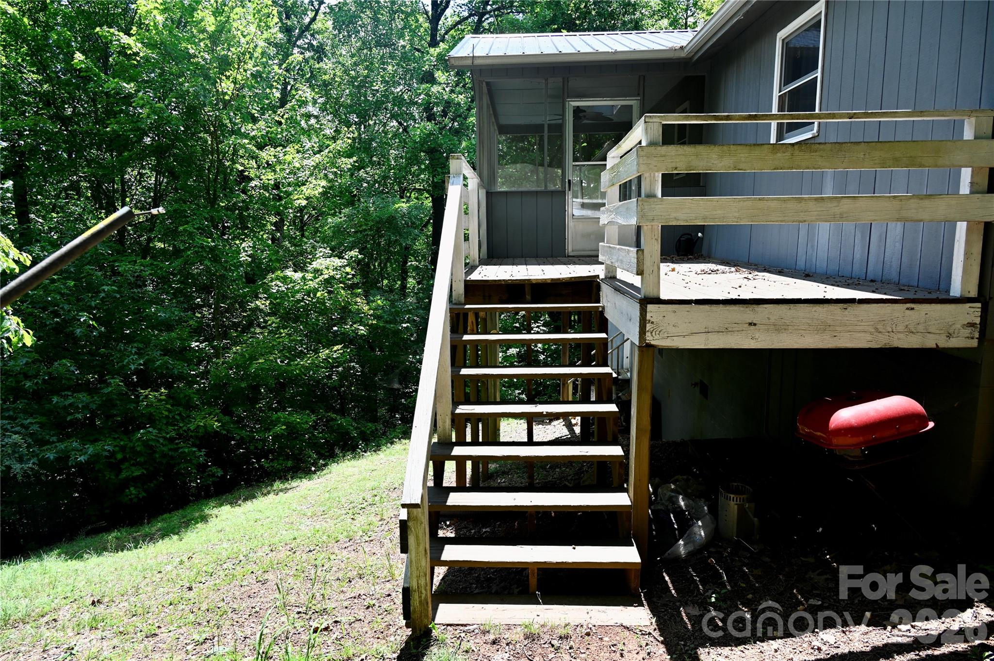 3166 Holly Road Property Photo 34