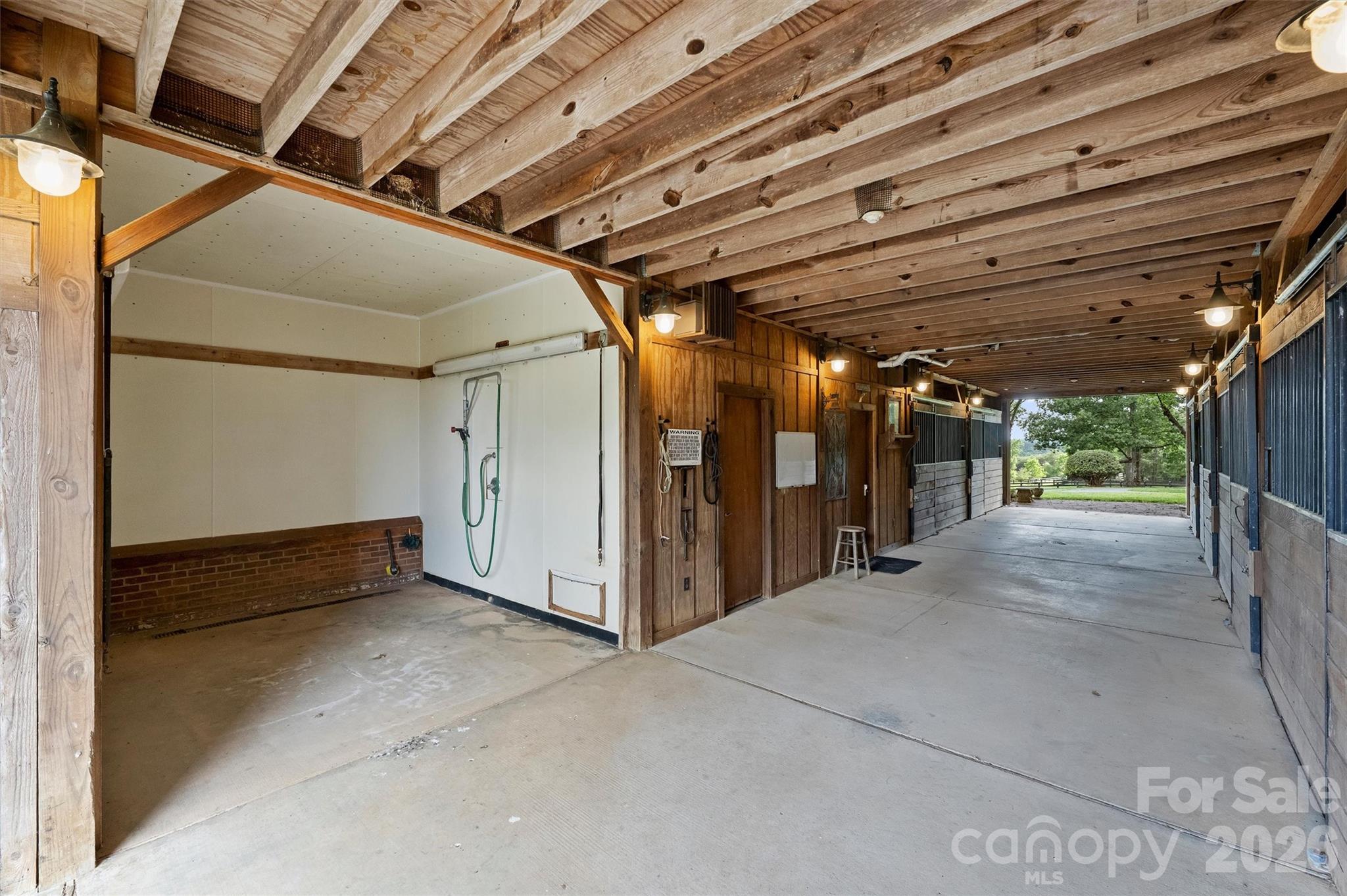 172 & 186 Tuckertown Road Property Photo 10