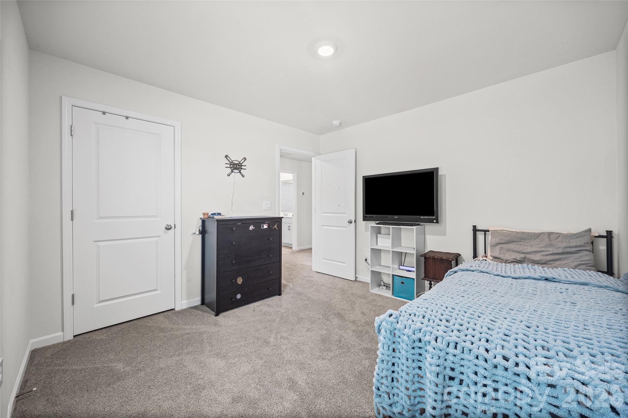 2014 Redstone Drive Property Photo 24