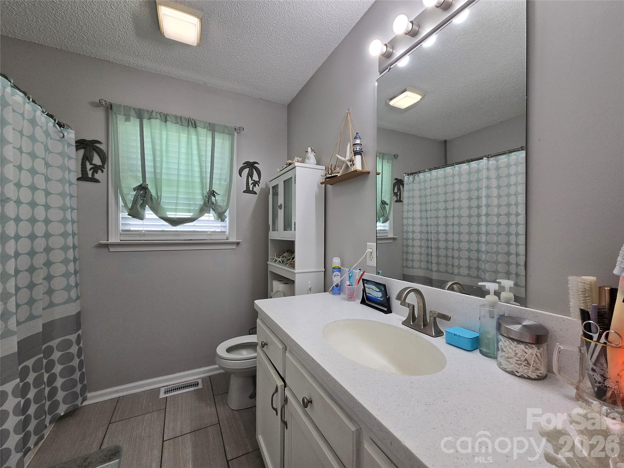 4714 Hoover Road Property Photo 13