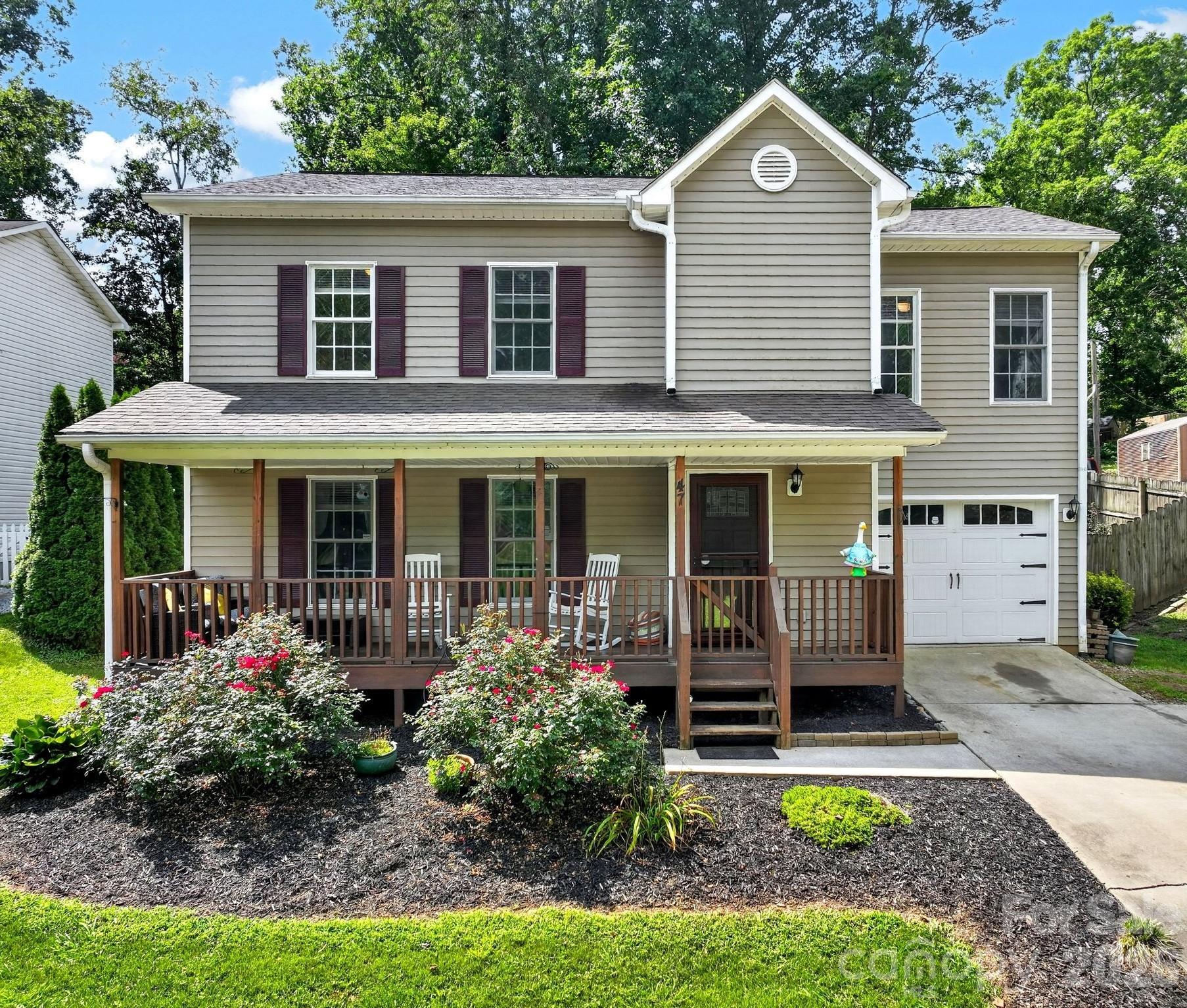 47 Royal Oaks Road Property Photo 1