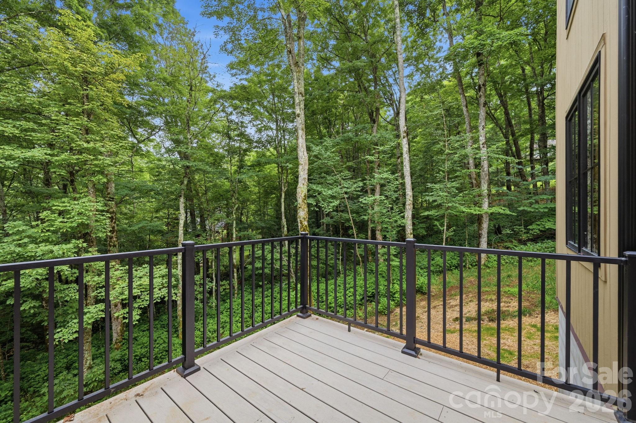 519 Rock Spring Circle Property Photo 14