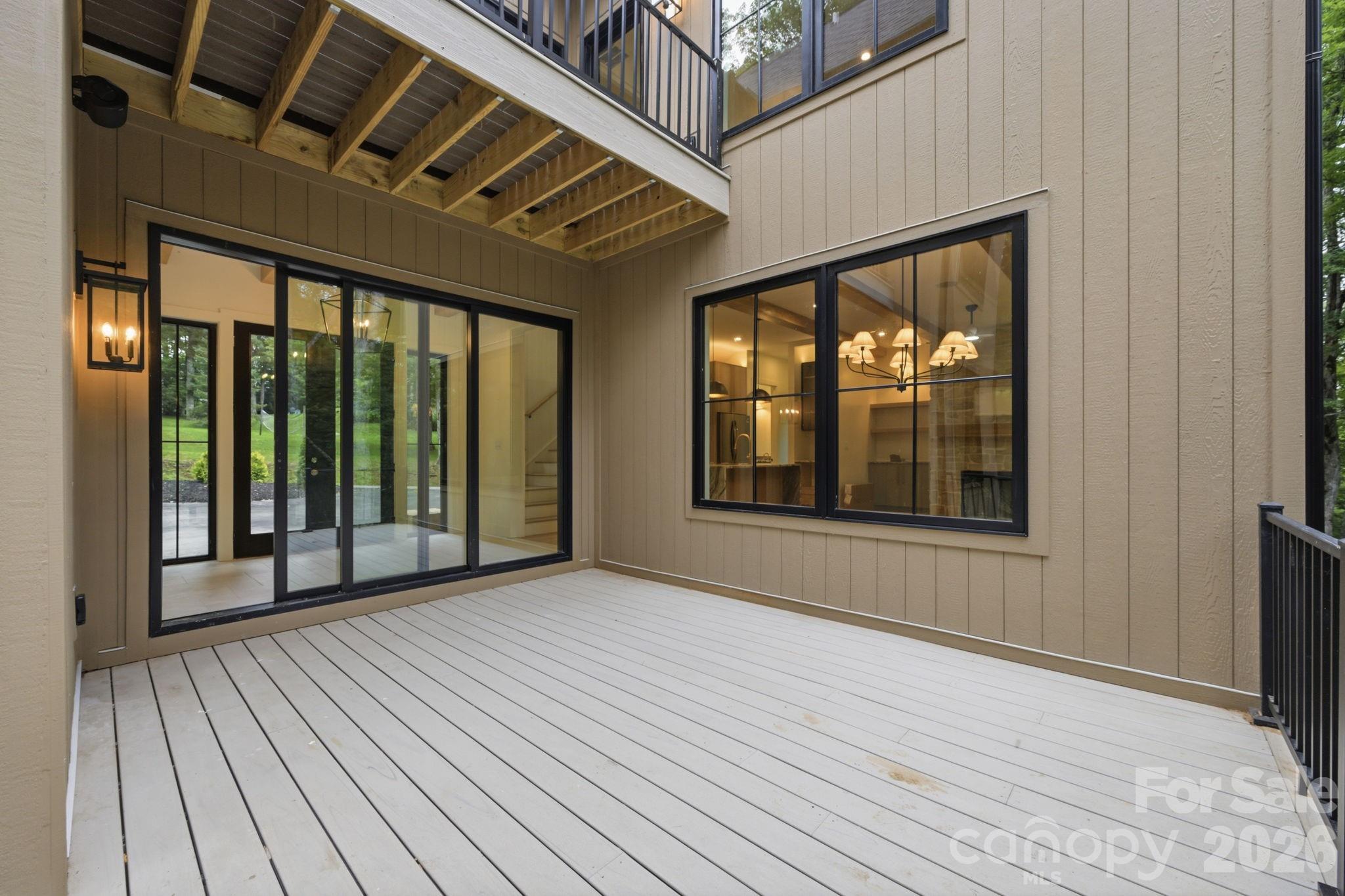 519 Rock Spring Circle Property Photo 15