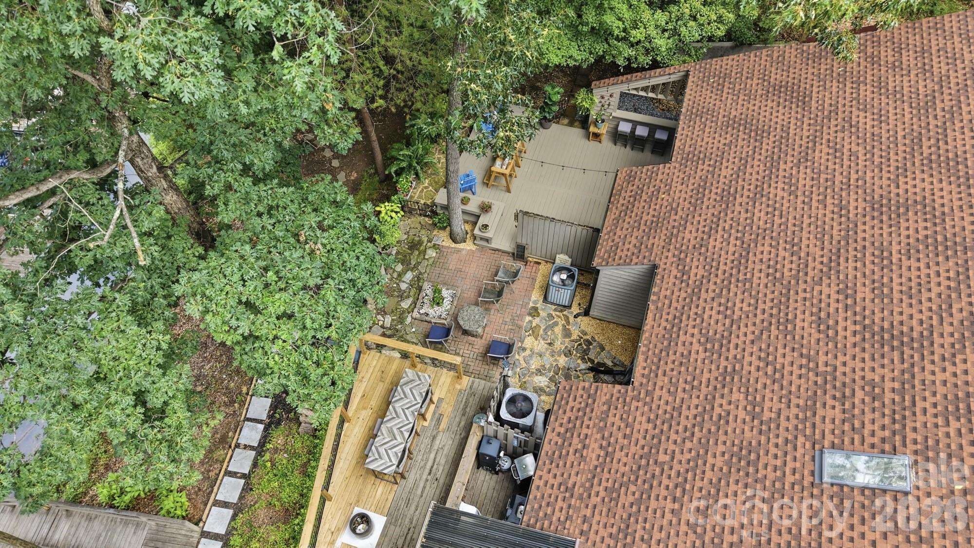 4142 Charlotte Highway C Property Photo 2